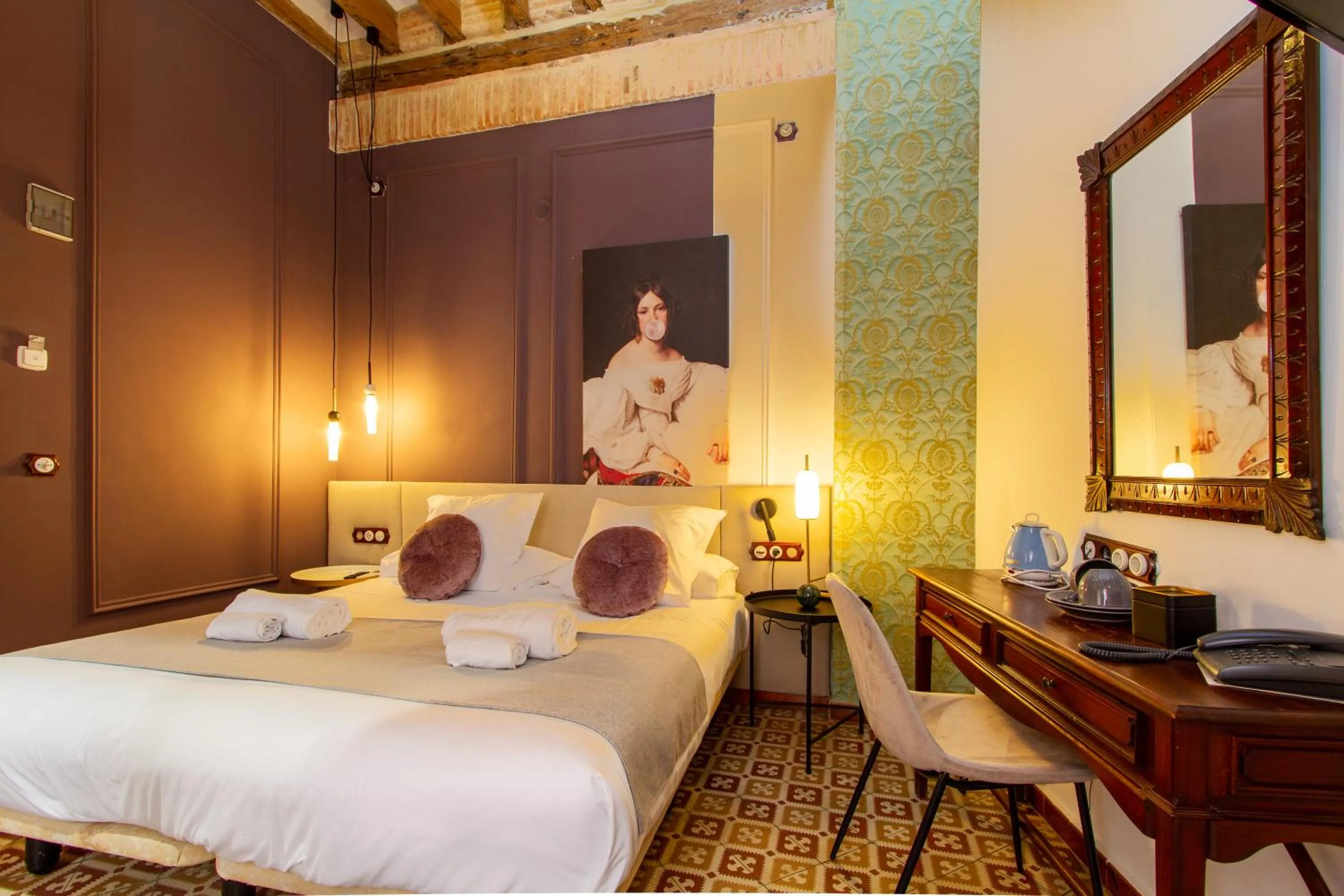 Bedroom, Bed in Les Monges Palace Boutique