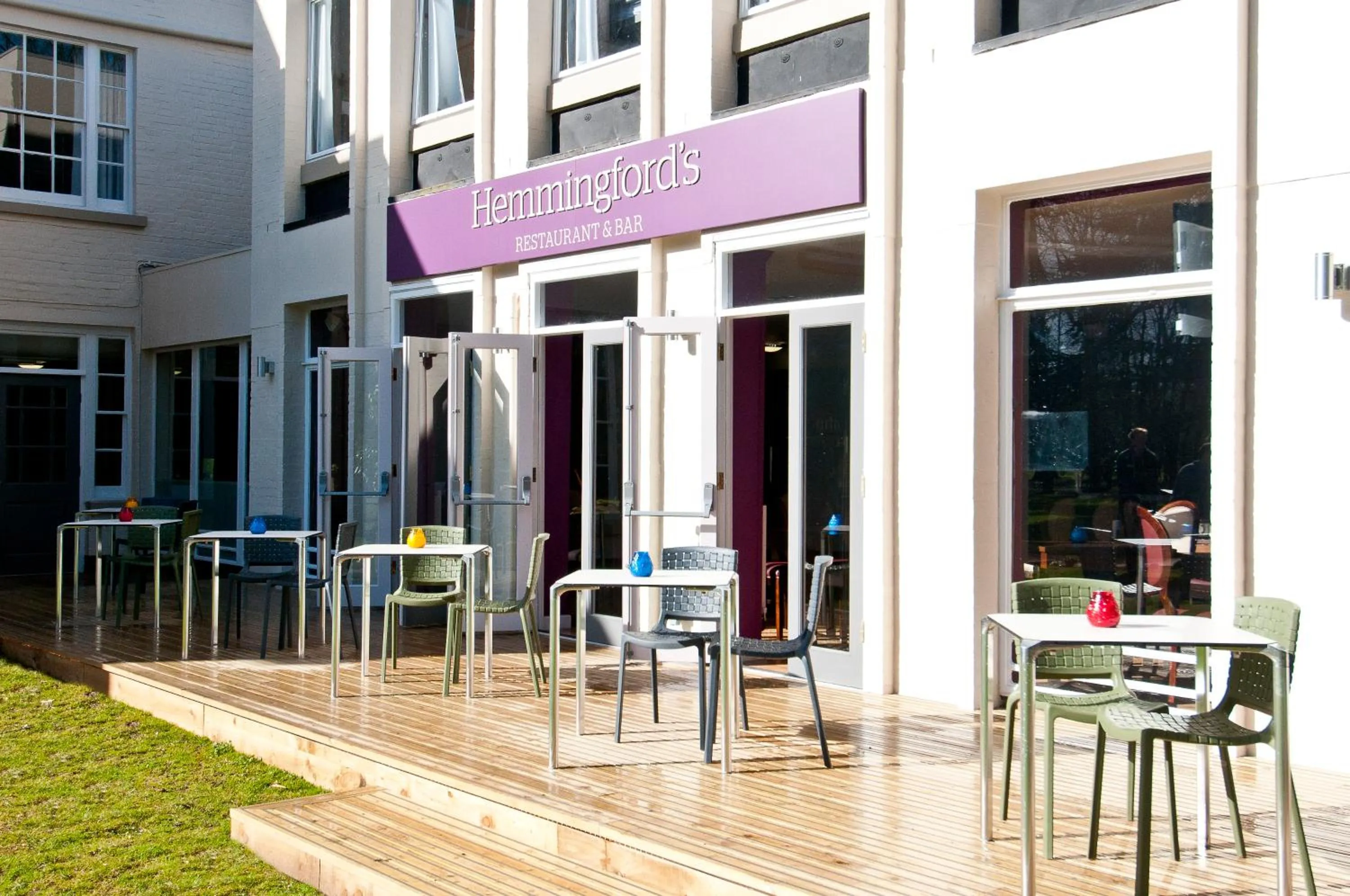 Restaurant/places to eat in YHA Stratford-Upon-Avon