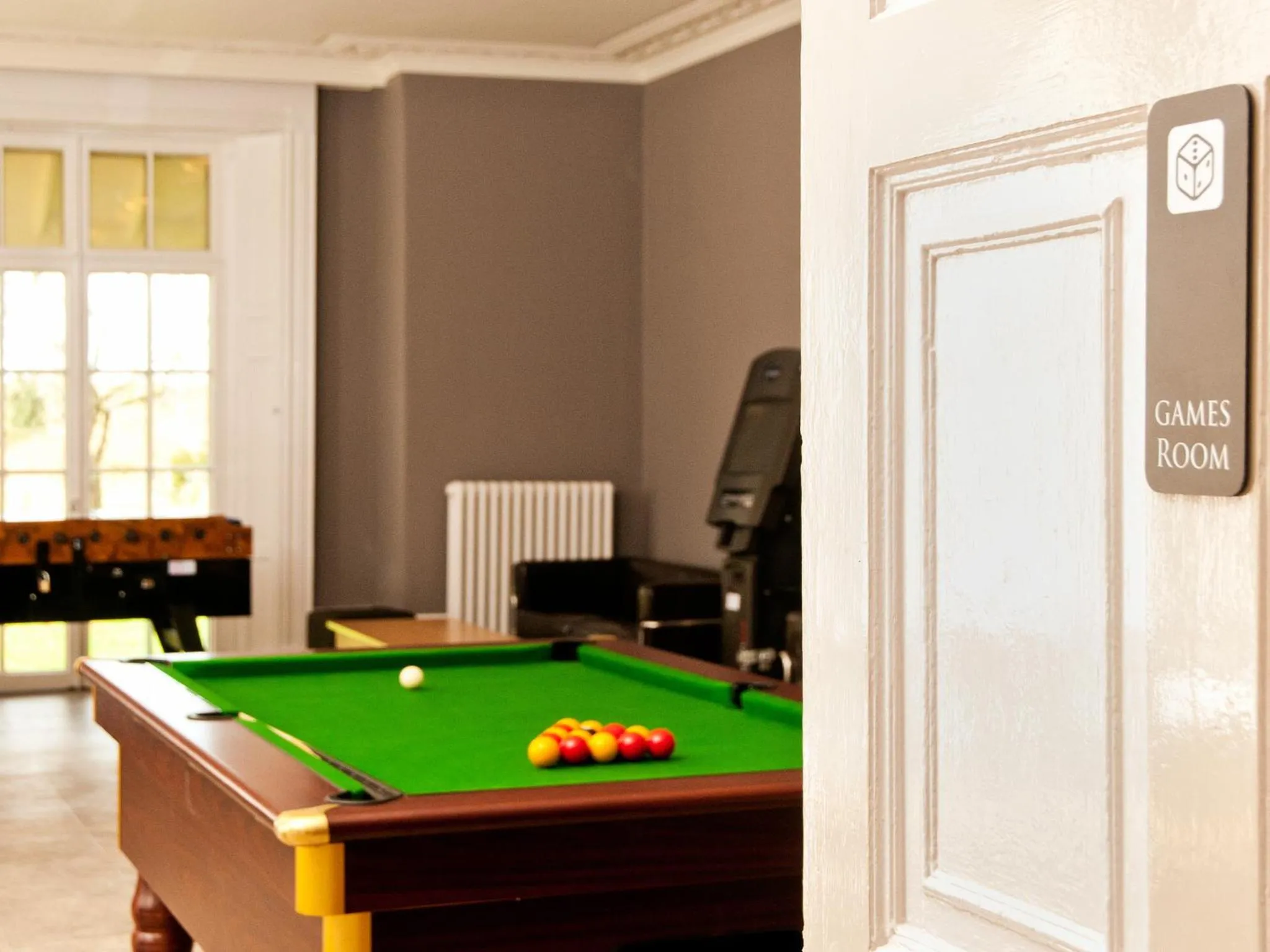 Billiard in YHA Stratford-Upon-Avon