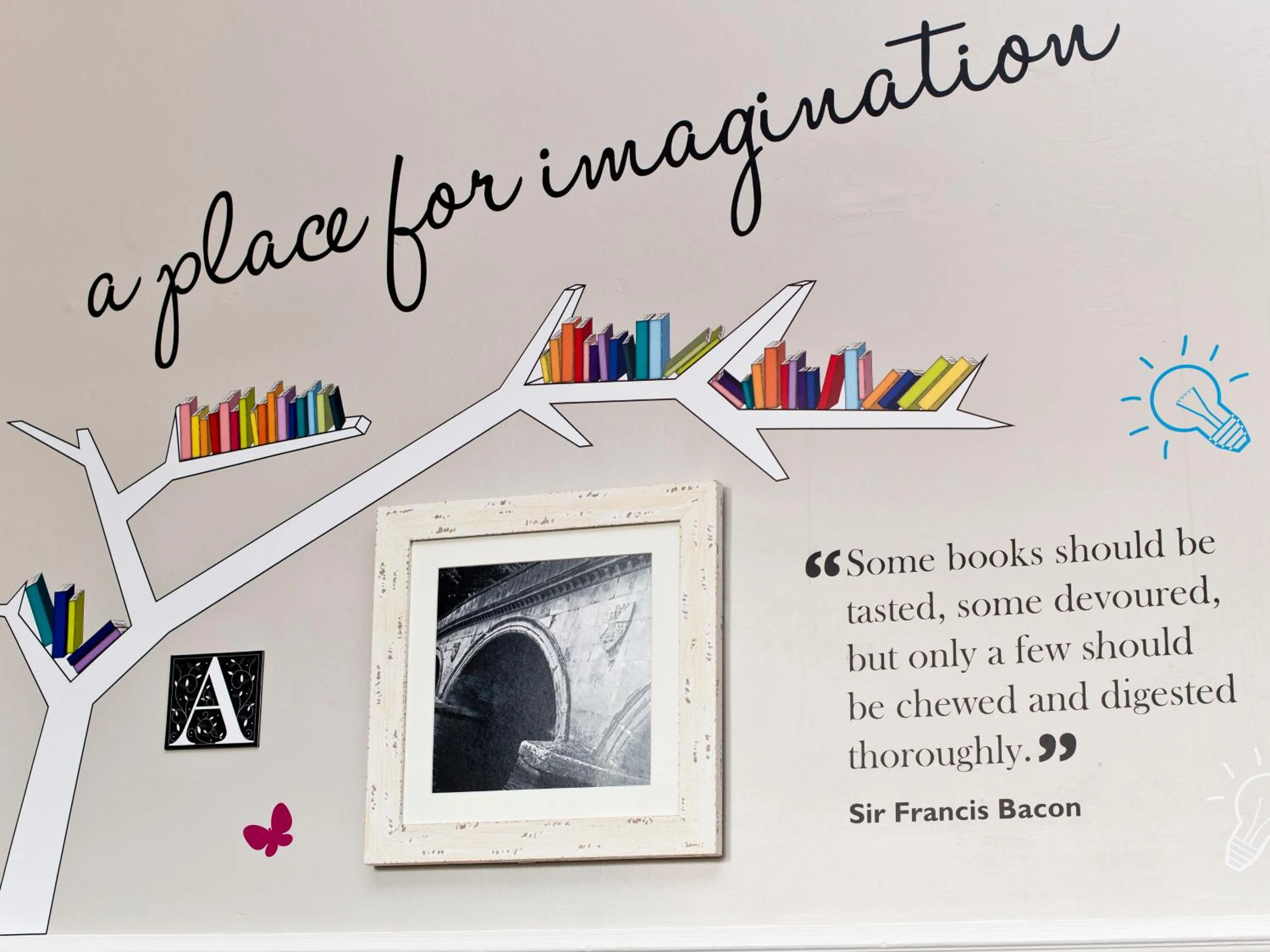 Decorative detail in YHA Cambridge