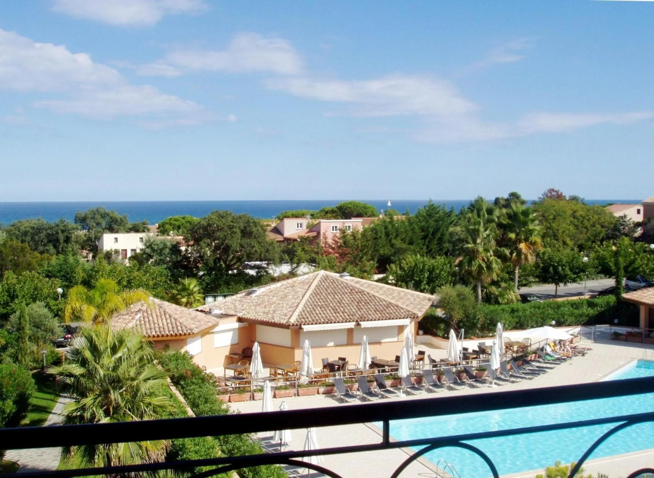 Pool view in Vacancéole - Résidence Sognu di Mare