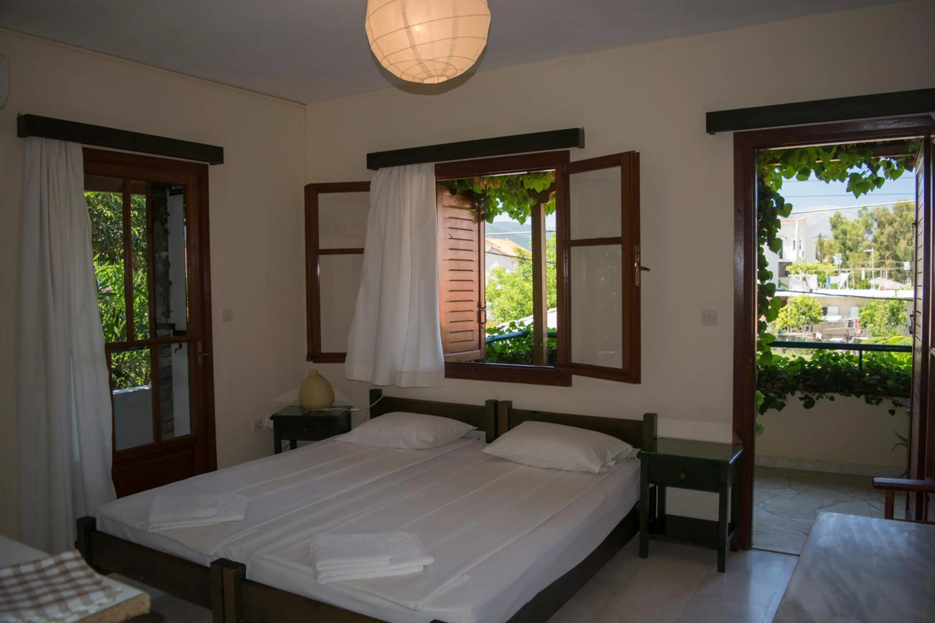 Garden in Staggia Studios