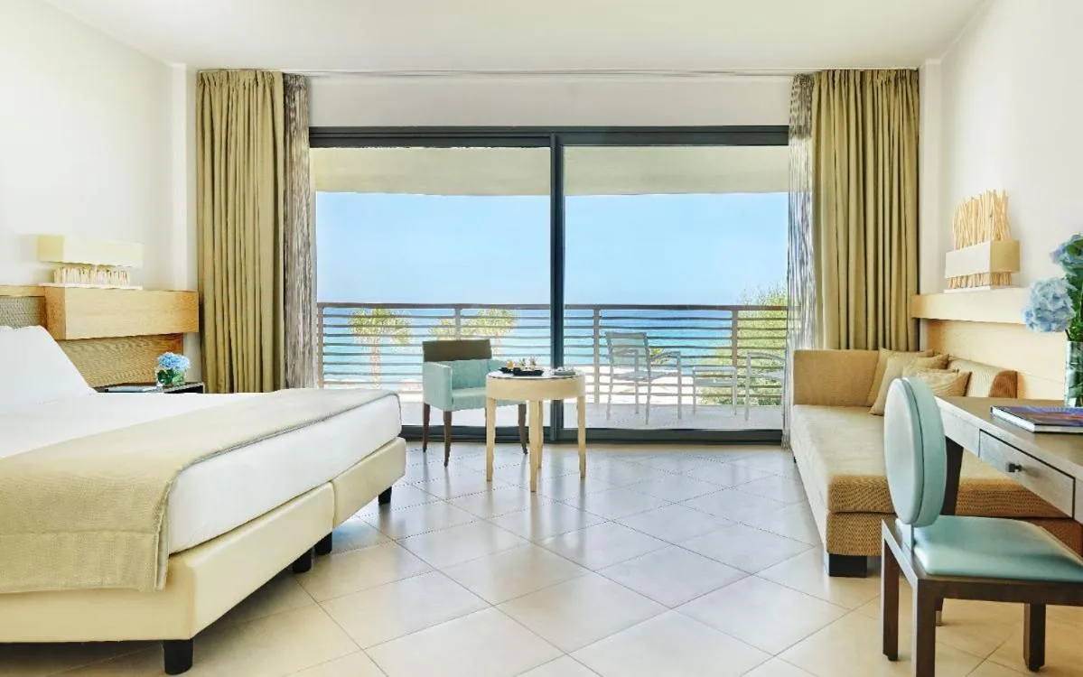 Bed in Capovaticano Resort Thalasso Spa