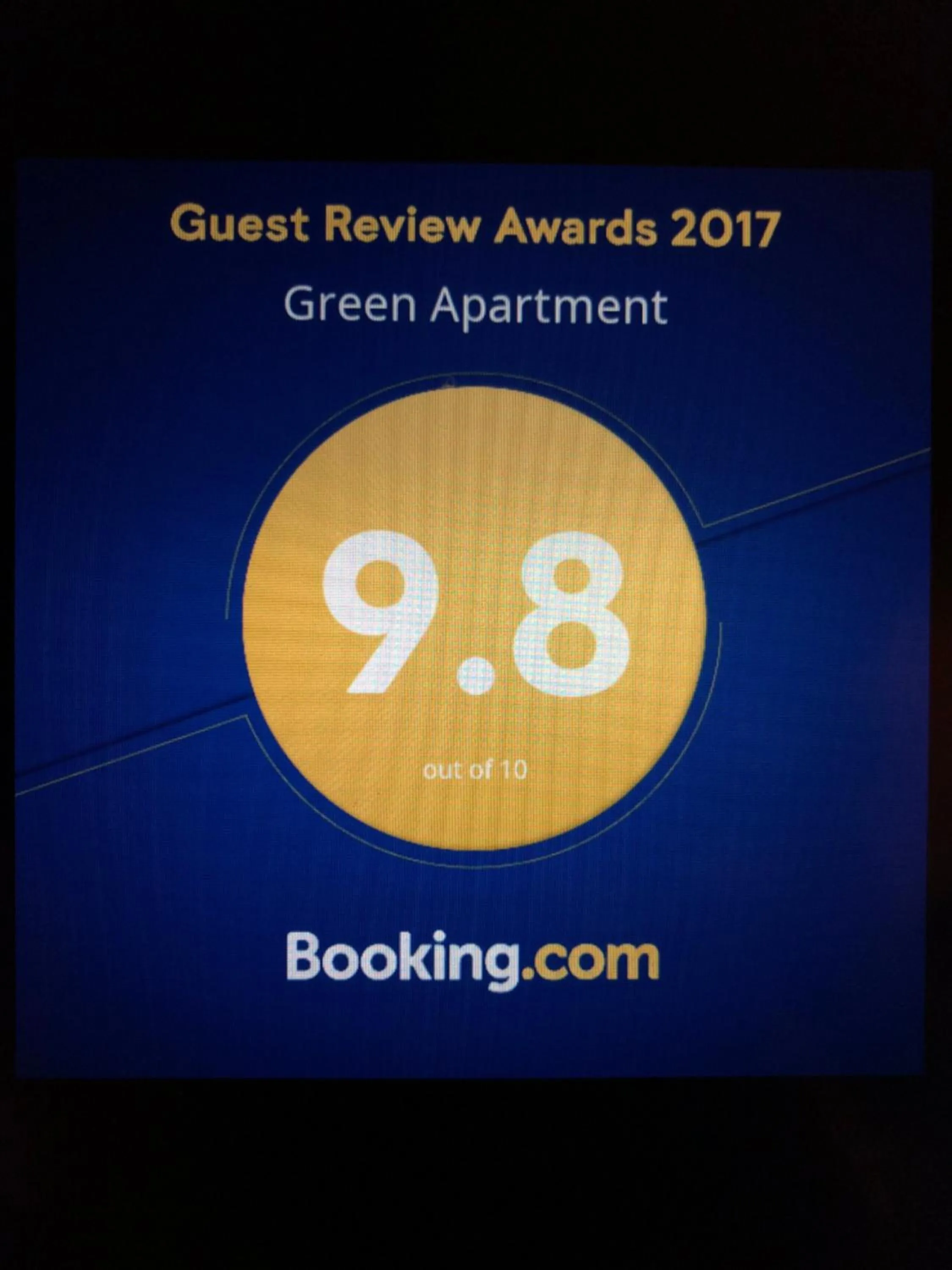 Green Apartment 4-26 Mircea Voda