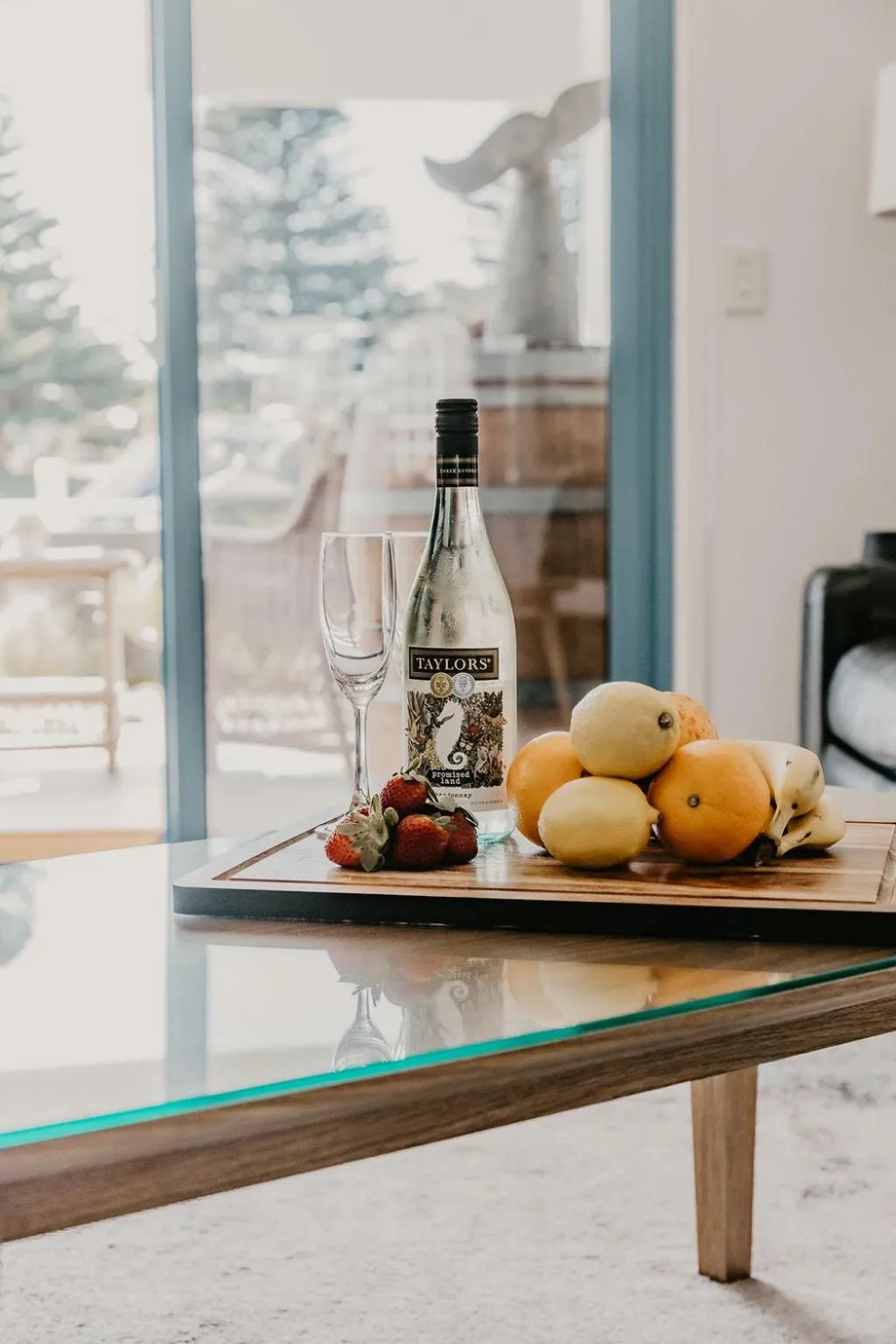 Edge17 Waterfront Apartment, plus Cottage with Garden View - Port Fairy