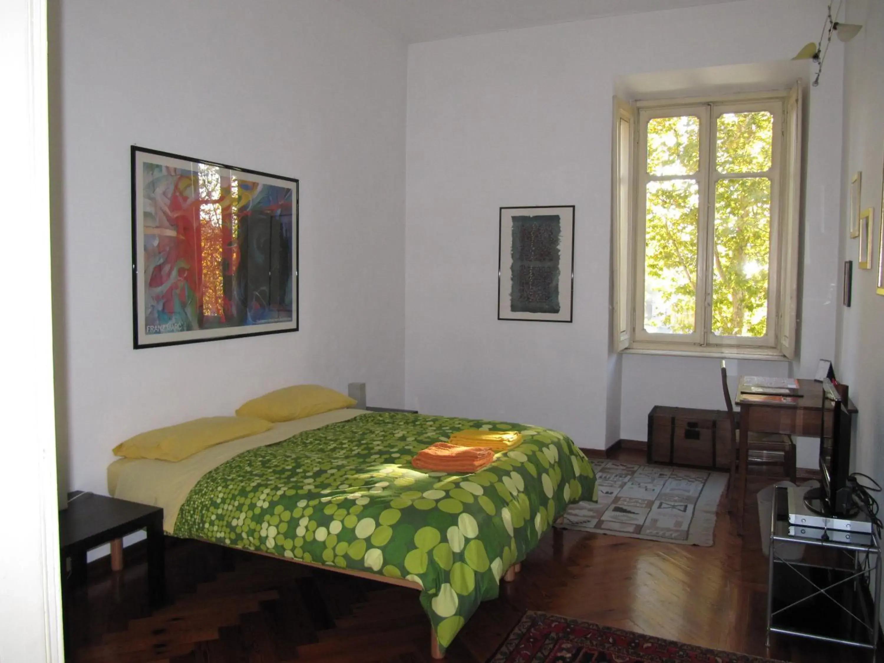 Double Room with Private External Bathroom in Al Porta Susa B&B Double Room with Private External Bathroom in Al Porta Susa B&B