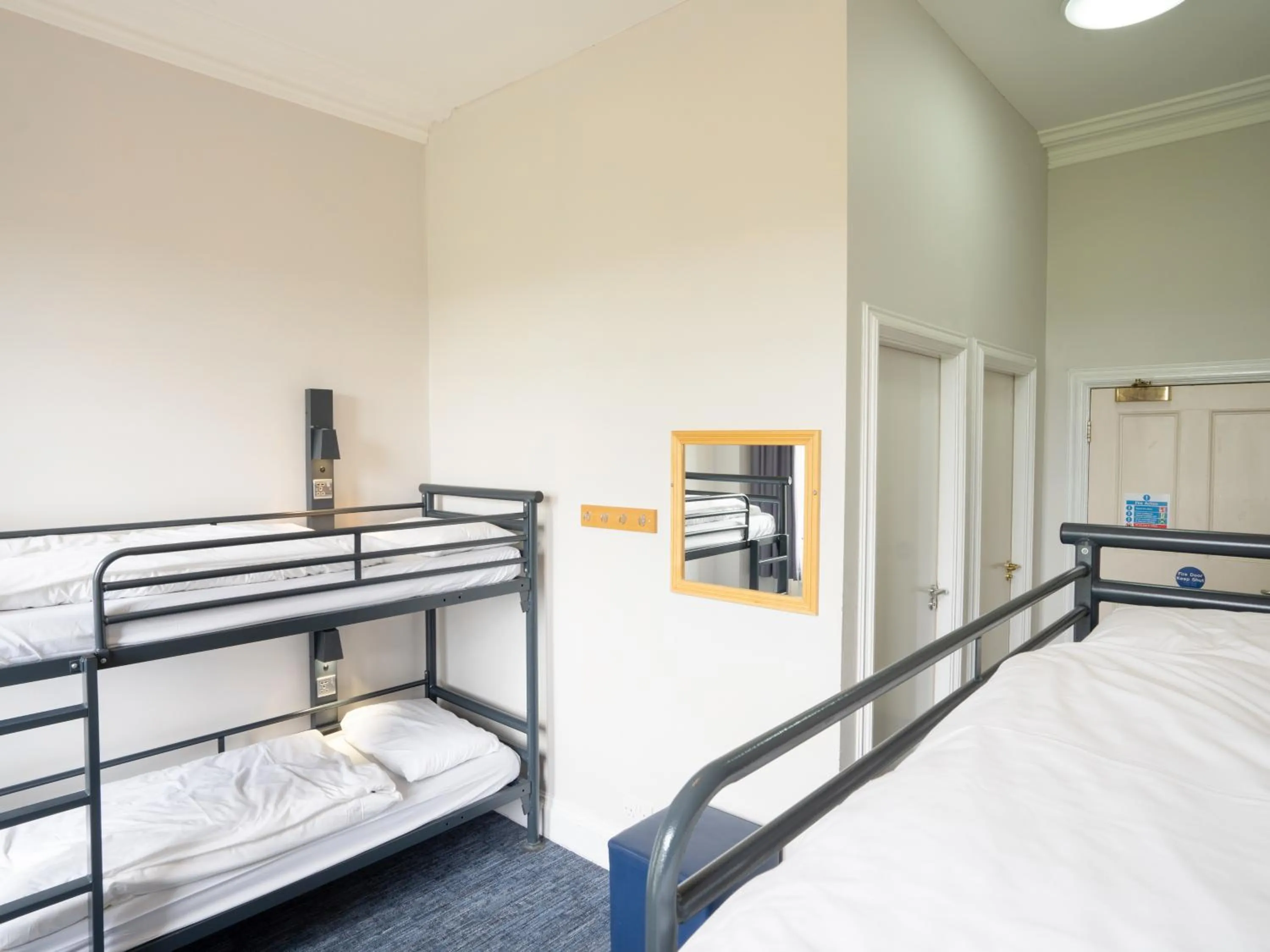 Bedroom, Bed in YHA Whitby