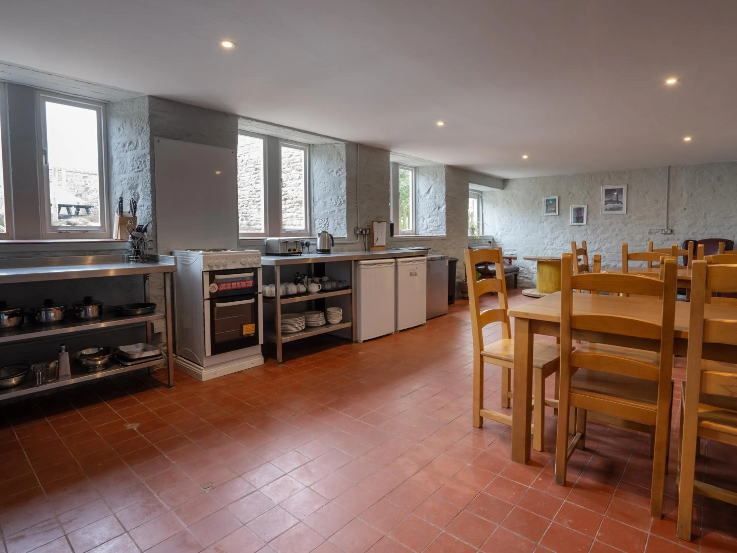 Communal kitchen in YHA Whitby