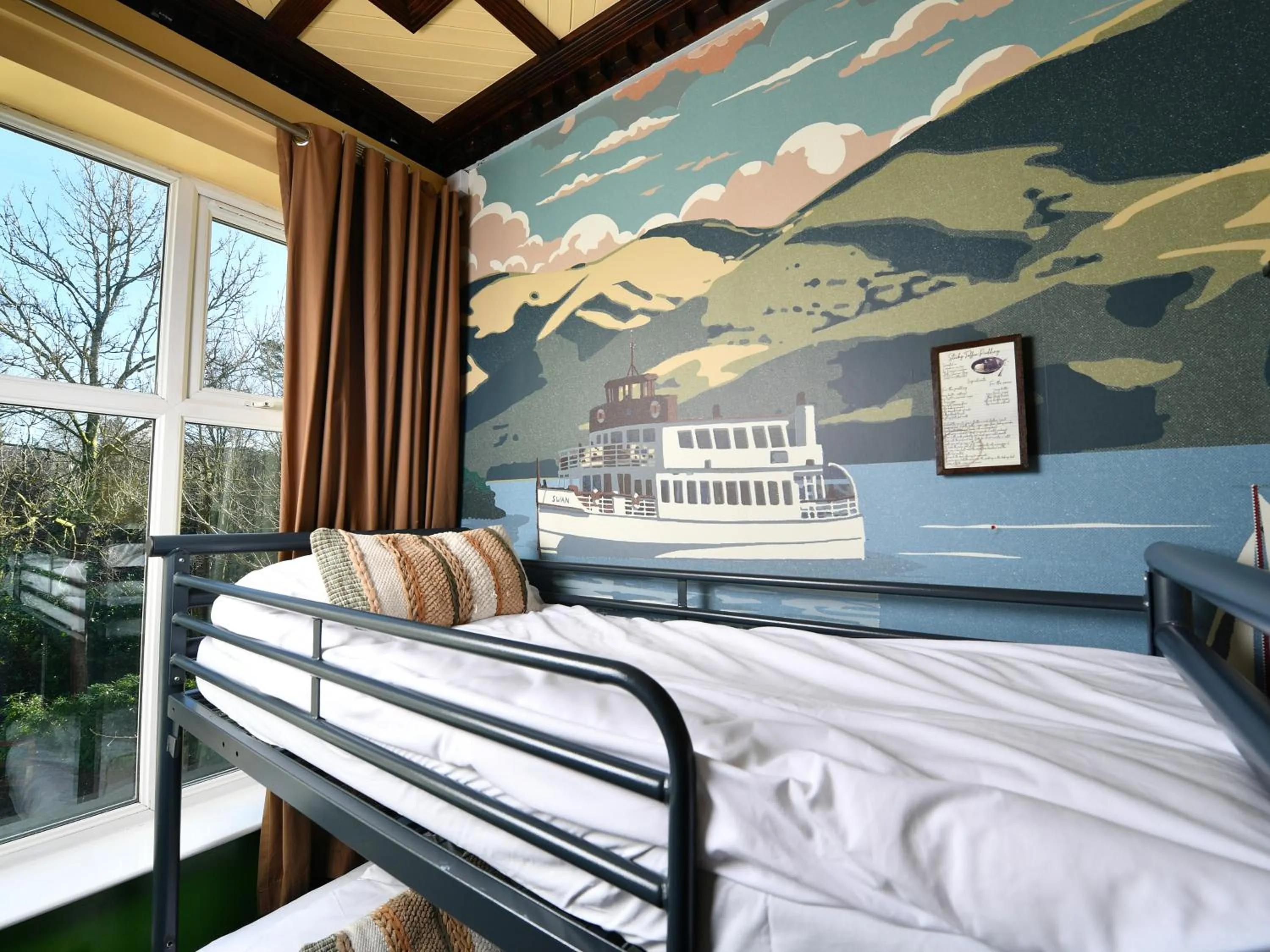 Bedroom in YHA Windermere