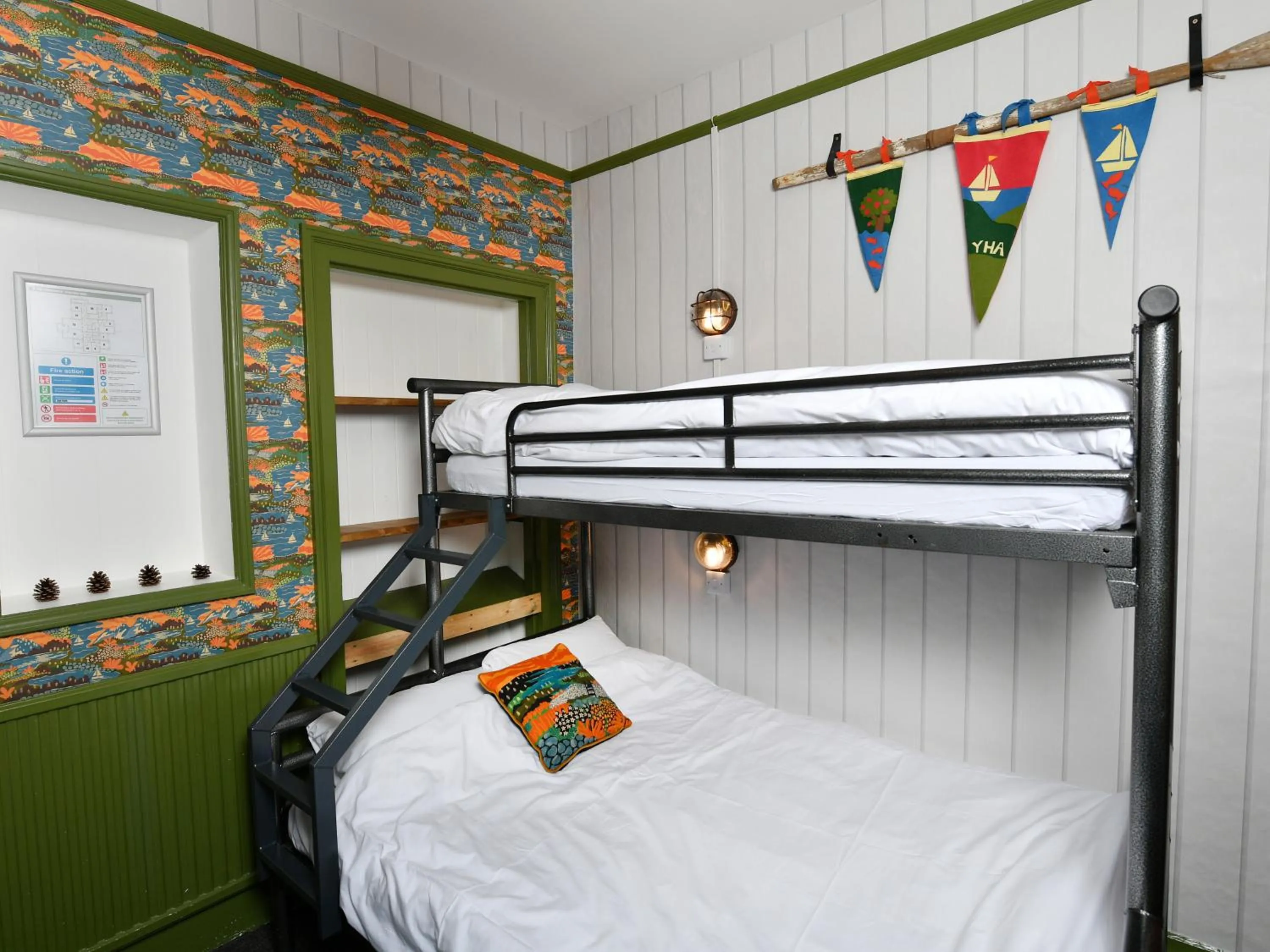 Bedroom in YHA Windermere