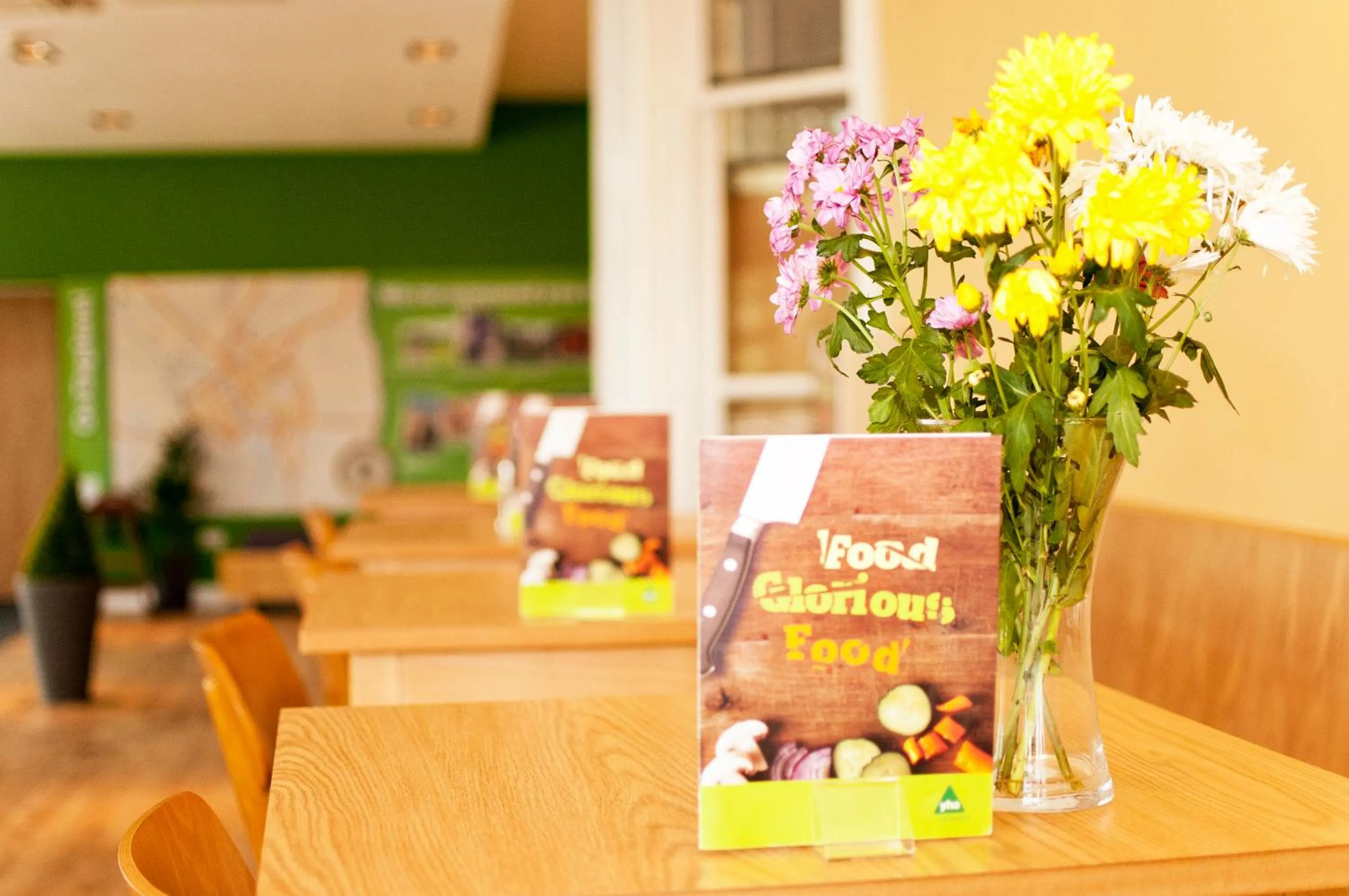 Restaurant/places to eat in YHA York