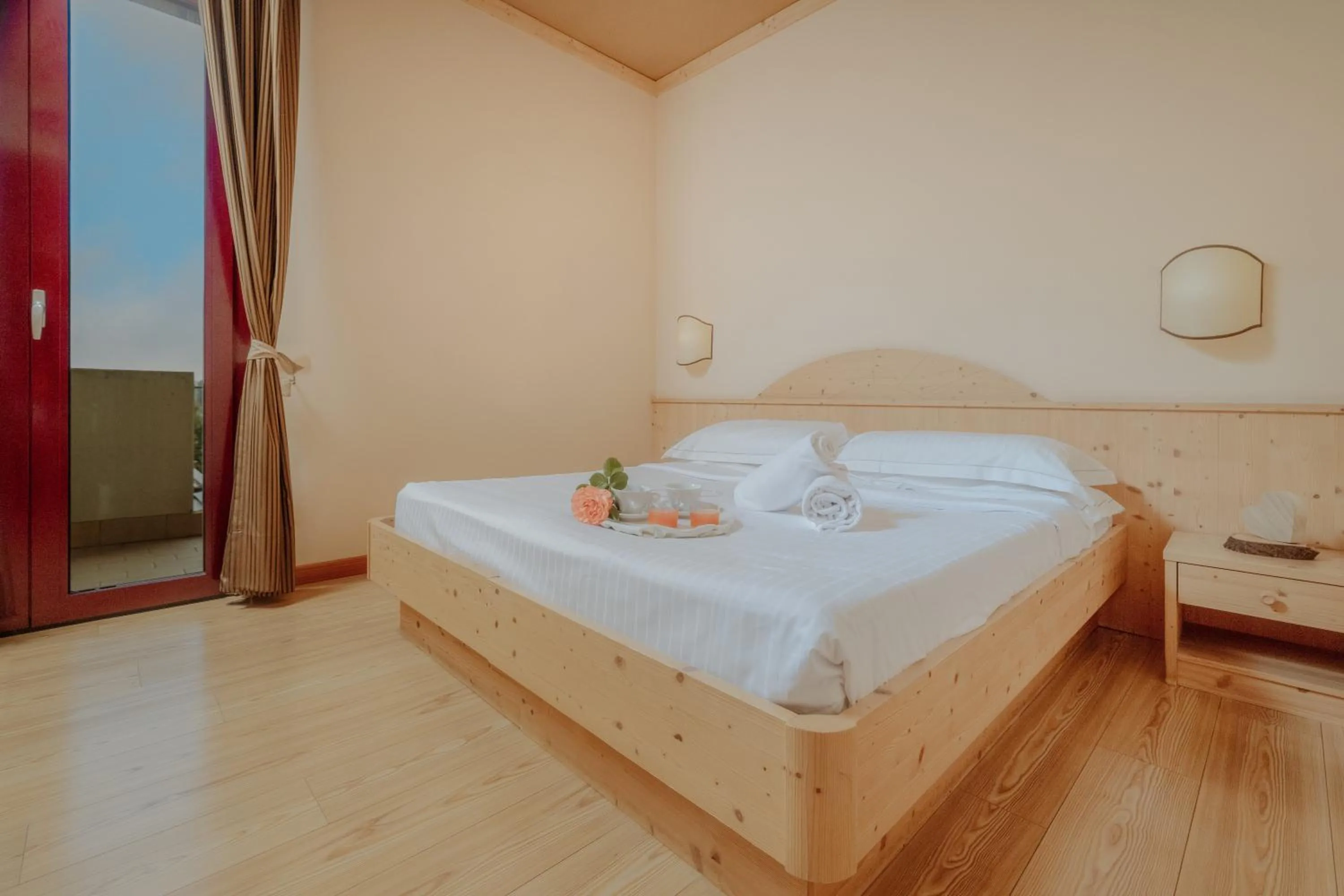 Bedroom, Bed in Garden Relais