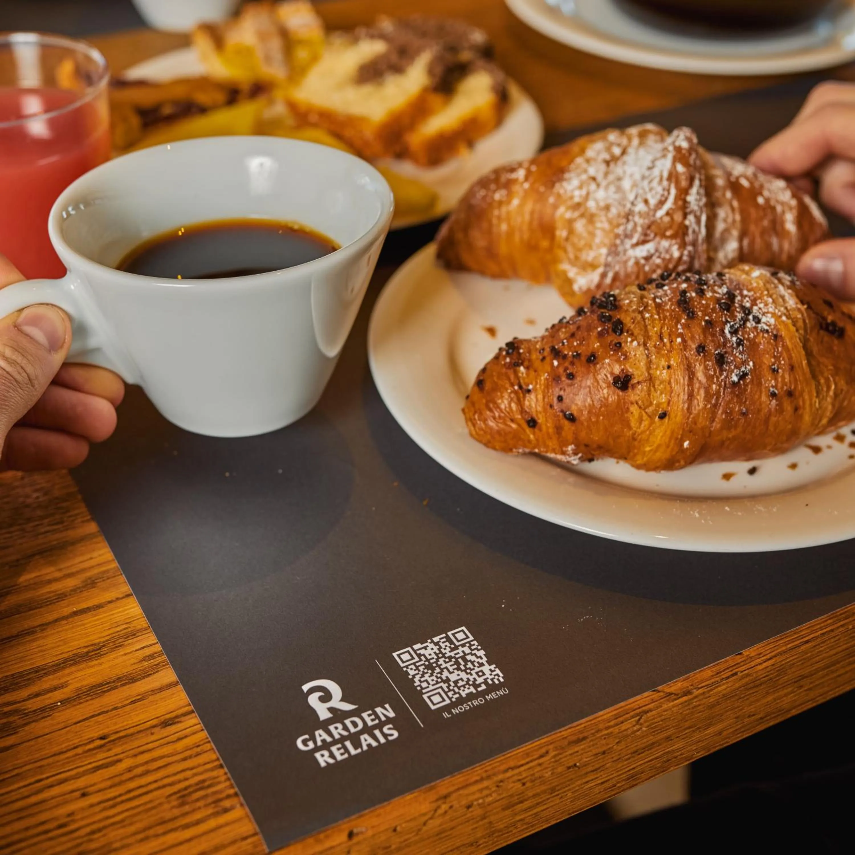 Breakfast in Garden Relais