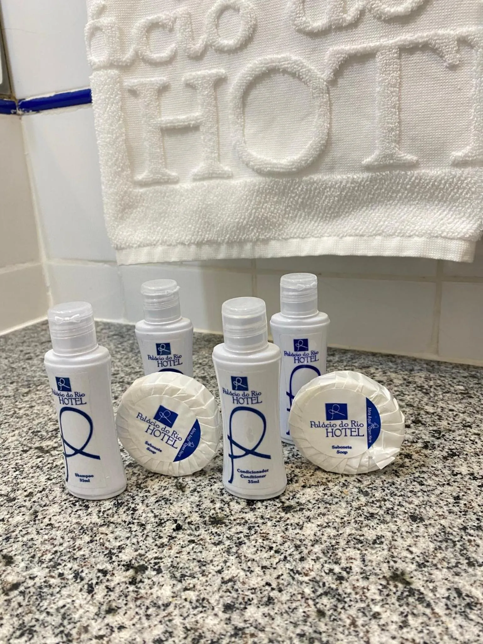 Bathroom in Palácio Do Rio Hotel