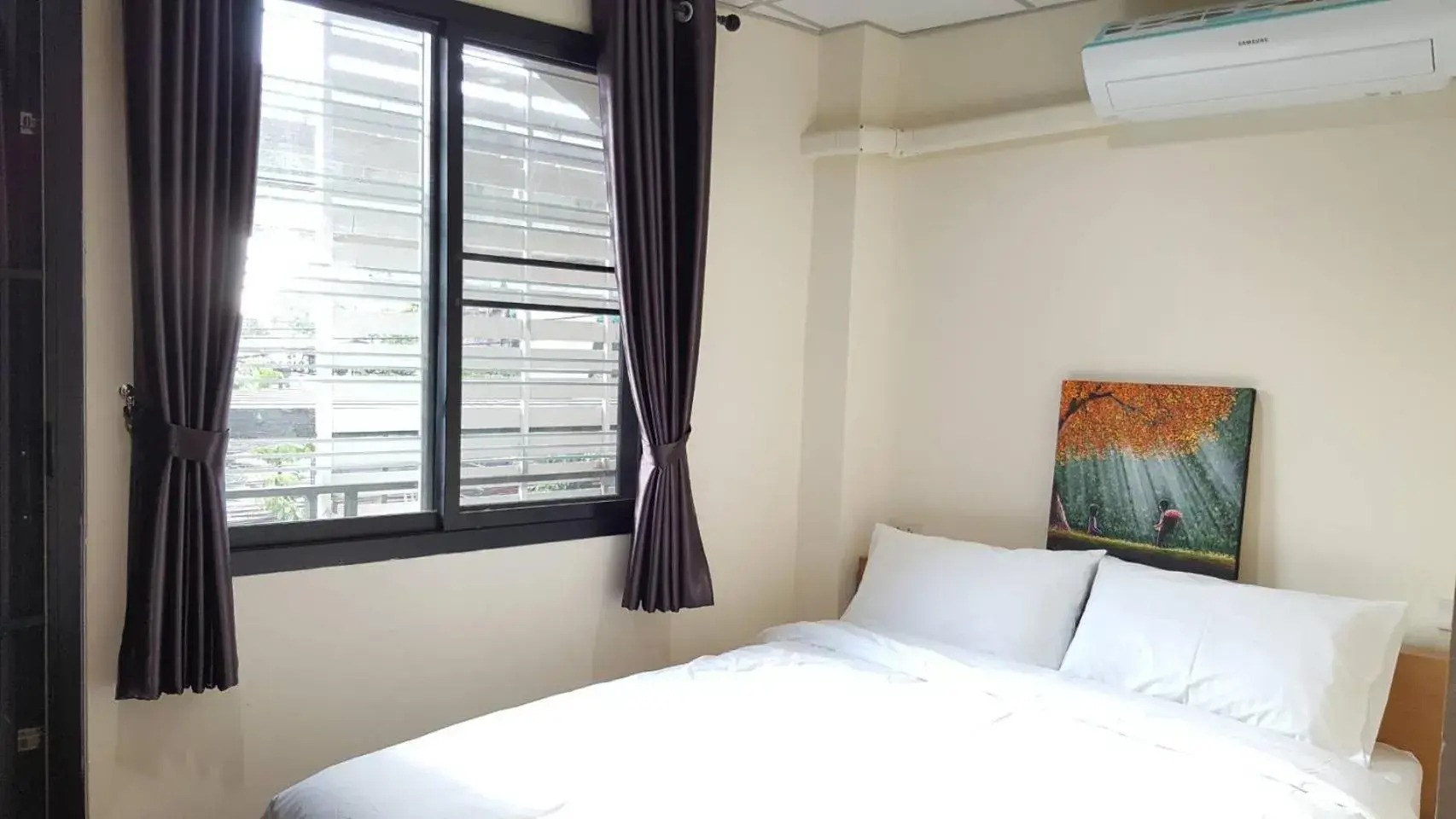 Double Room with Private Bathroom in Double D Rooms & Cafe Double Room with Private Bathroom in Double D Rooms & Cafe