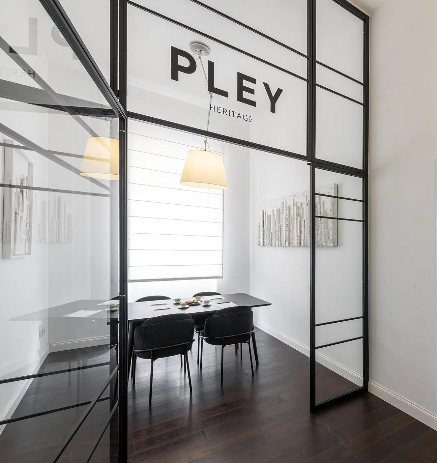 Meeting/conference room in PLEY Cagliari Boutique Suites