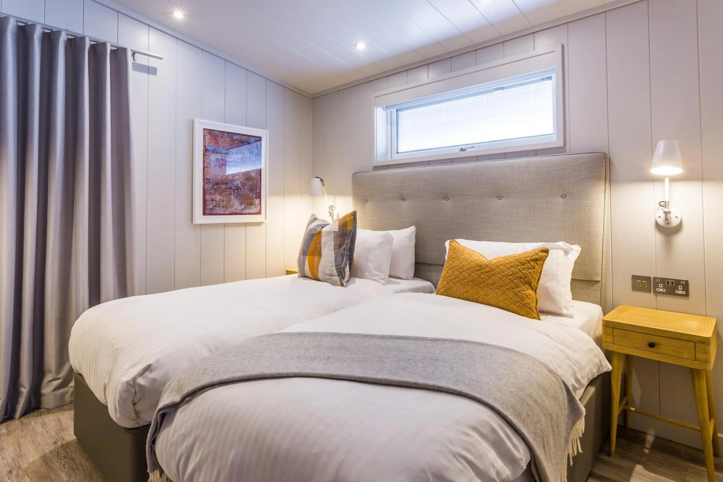 Bedroom, Bed in Auchrannie Resort