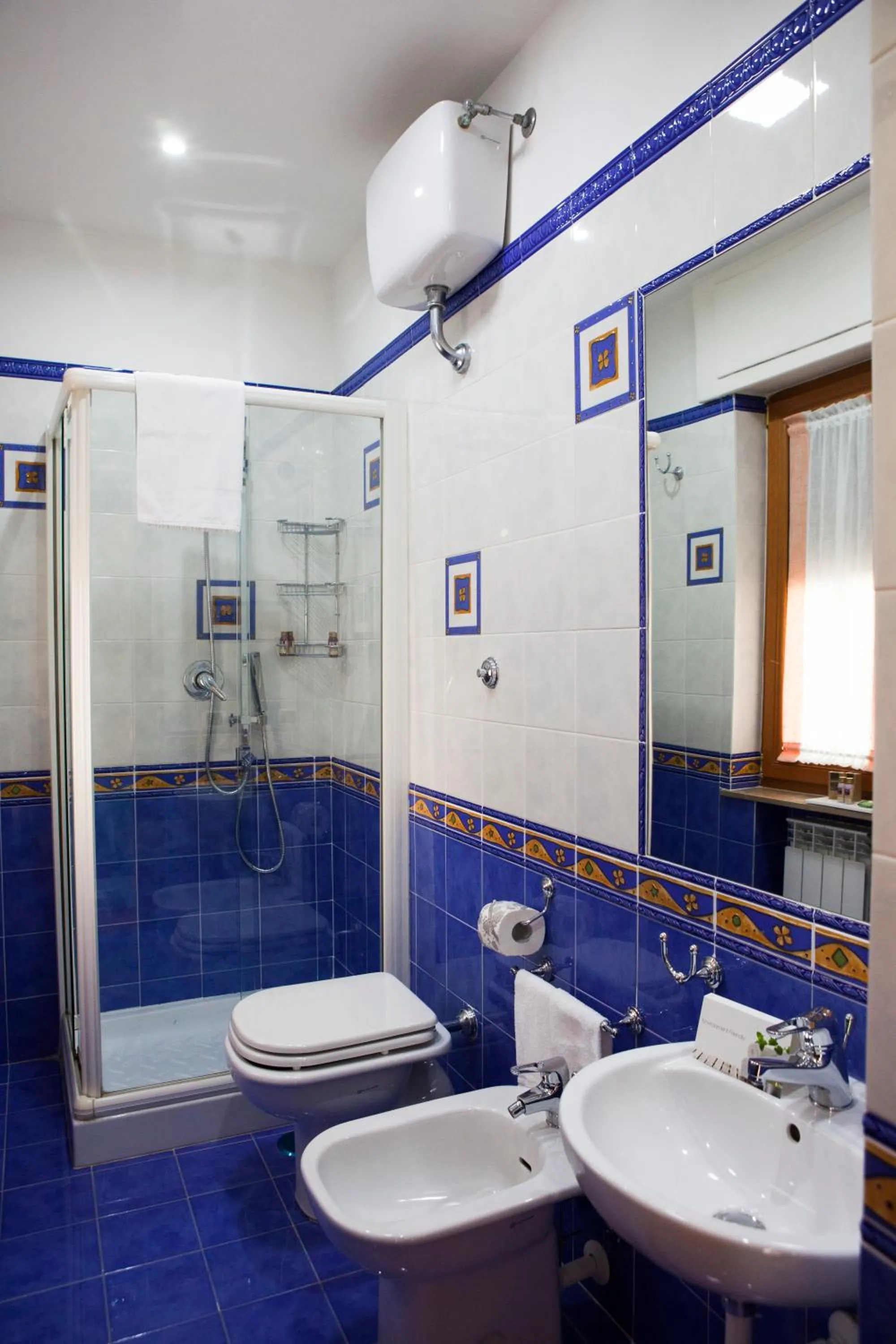 Shower in Isa Guest Rooms