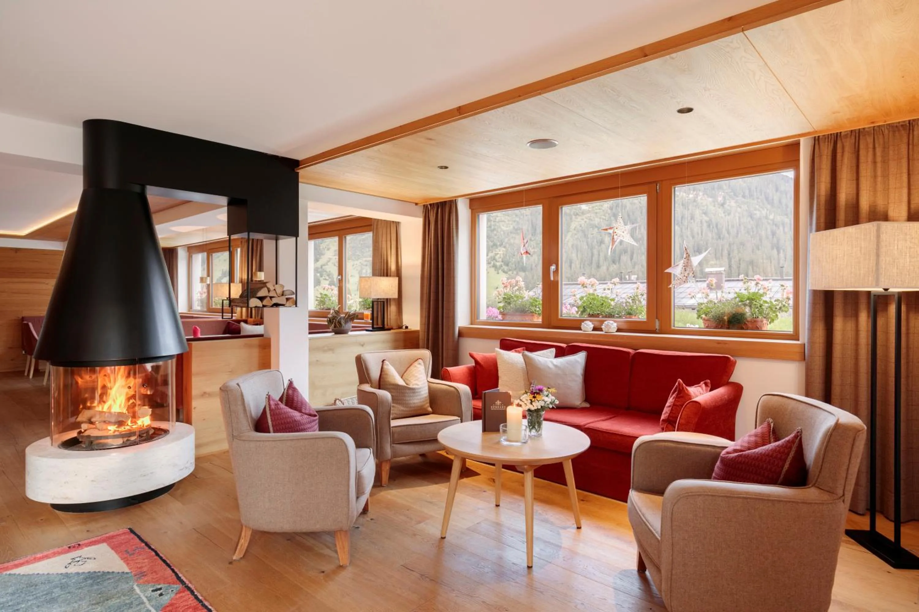 Lounge or bar in Hotel Schranz - Ski In & Ski Out
