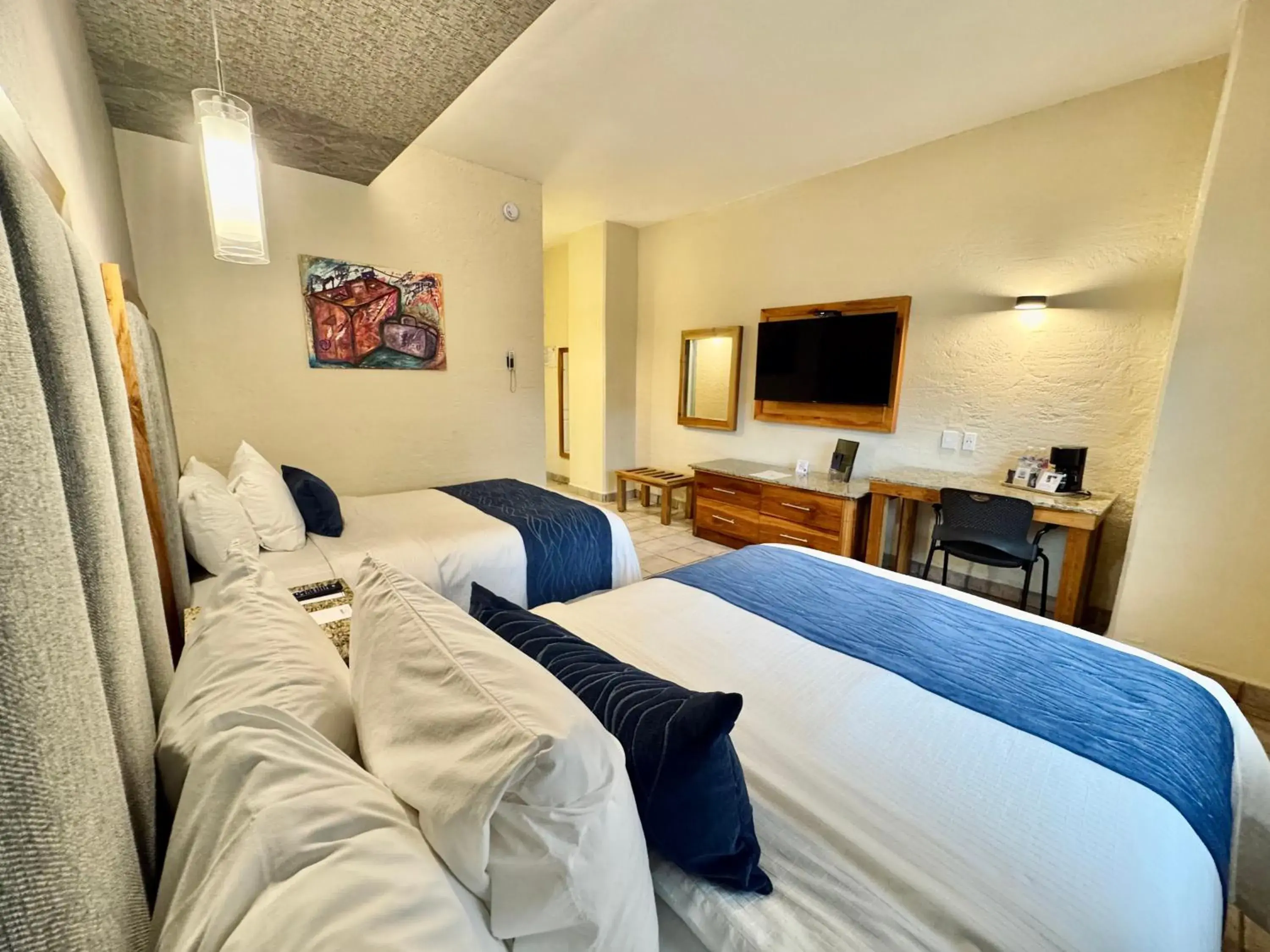 Double Room with Two Double Beds in Comfort Inn Cordoba Double Room with Two Double Beds in Comfort Inn Cordoba