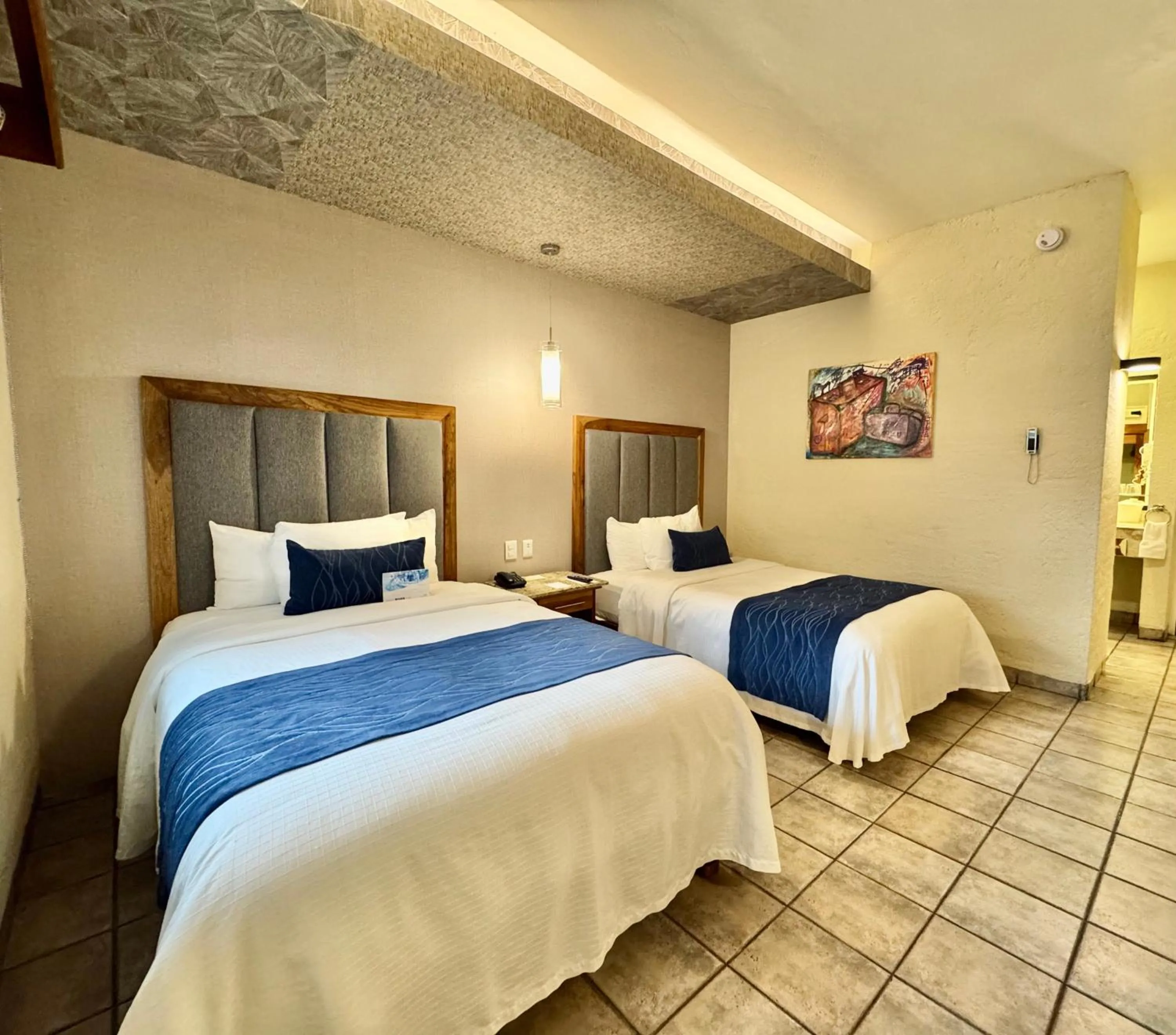 Bed in Comfort Inn Cordoba