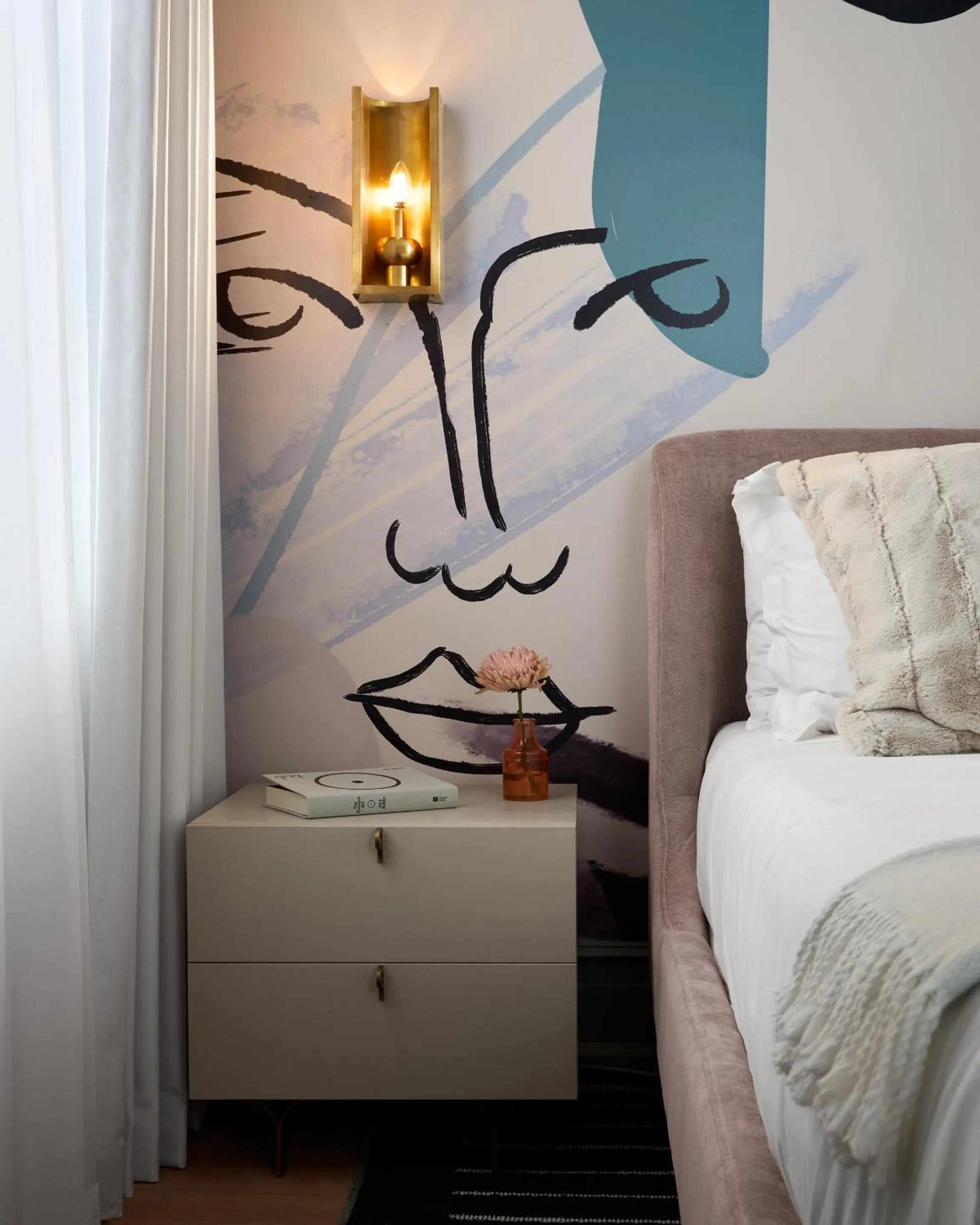 Bed in The Franklin on Rittenhouse, A Boutique Hotel