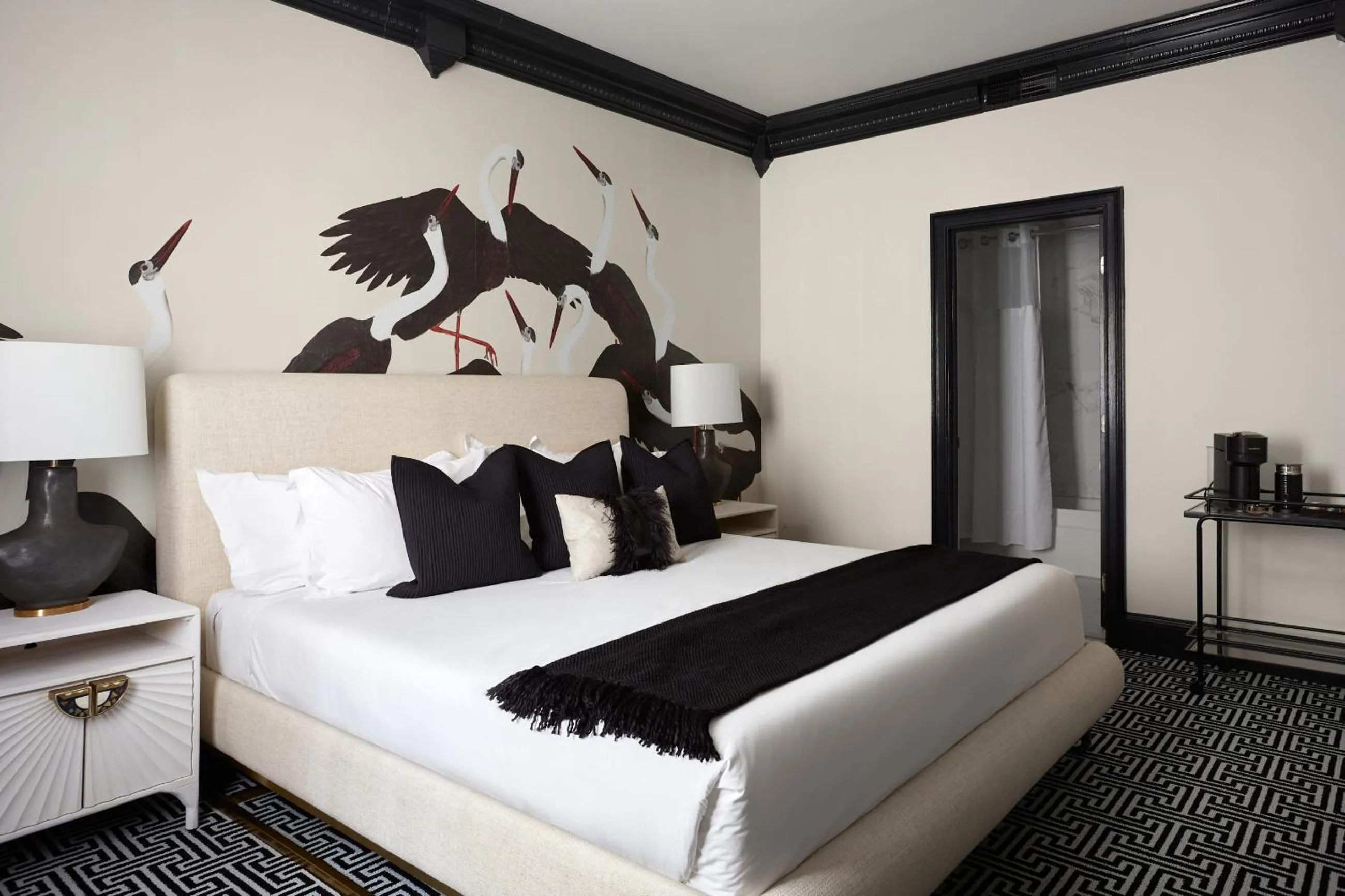 Bed in The Franklin on Rittenhouse, A Boutique Hotel