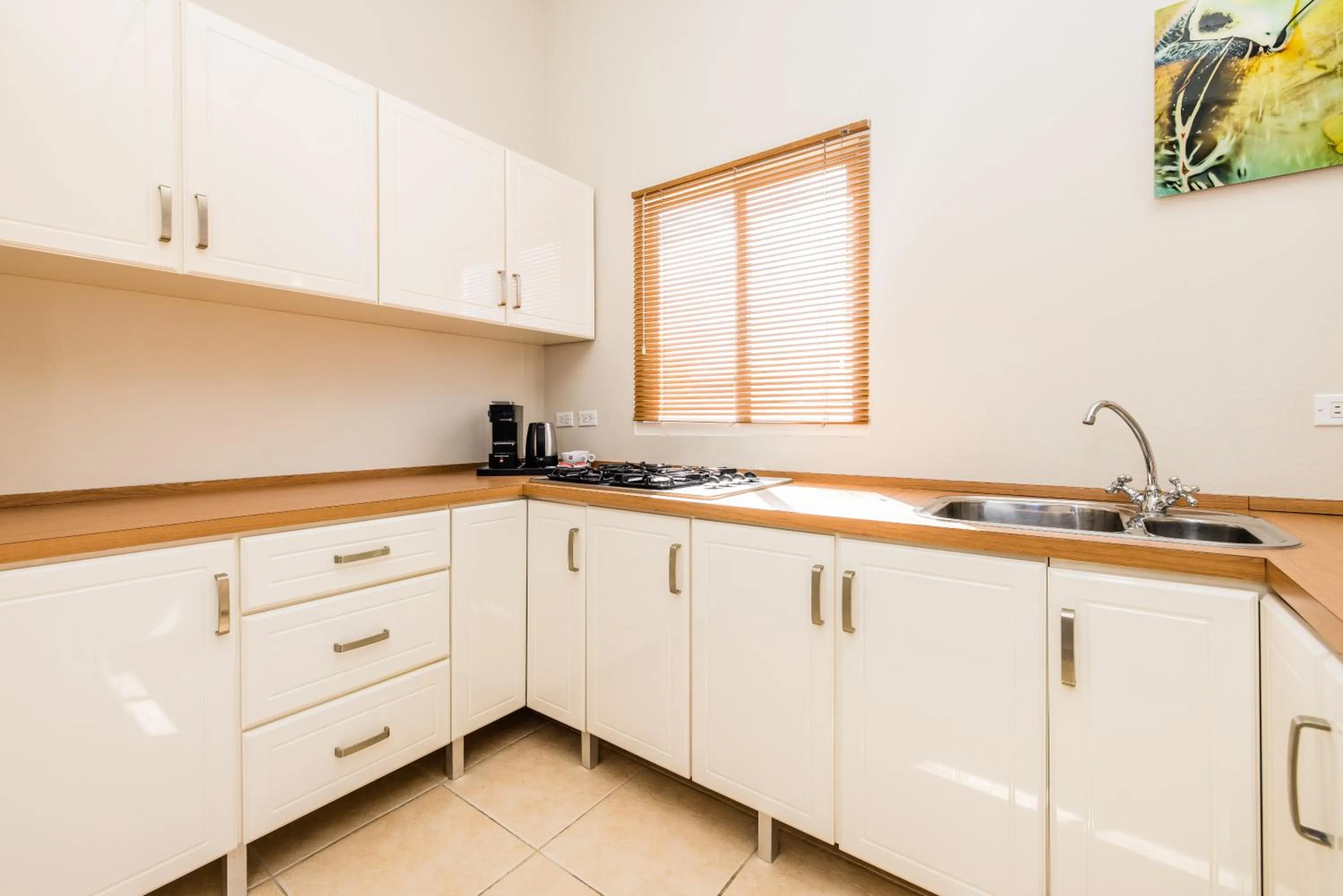 Kitchen or kitchenette in Paradera Park Aruba
