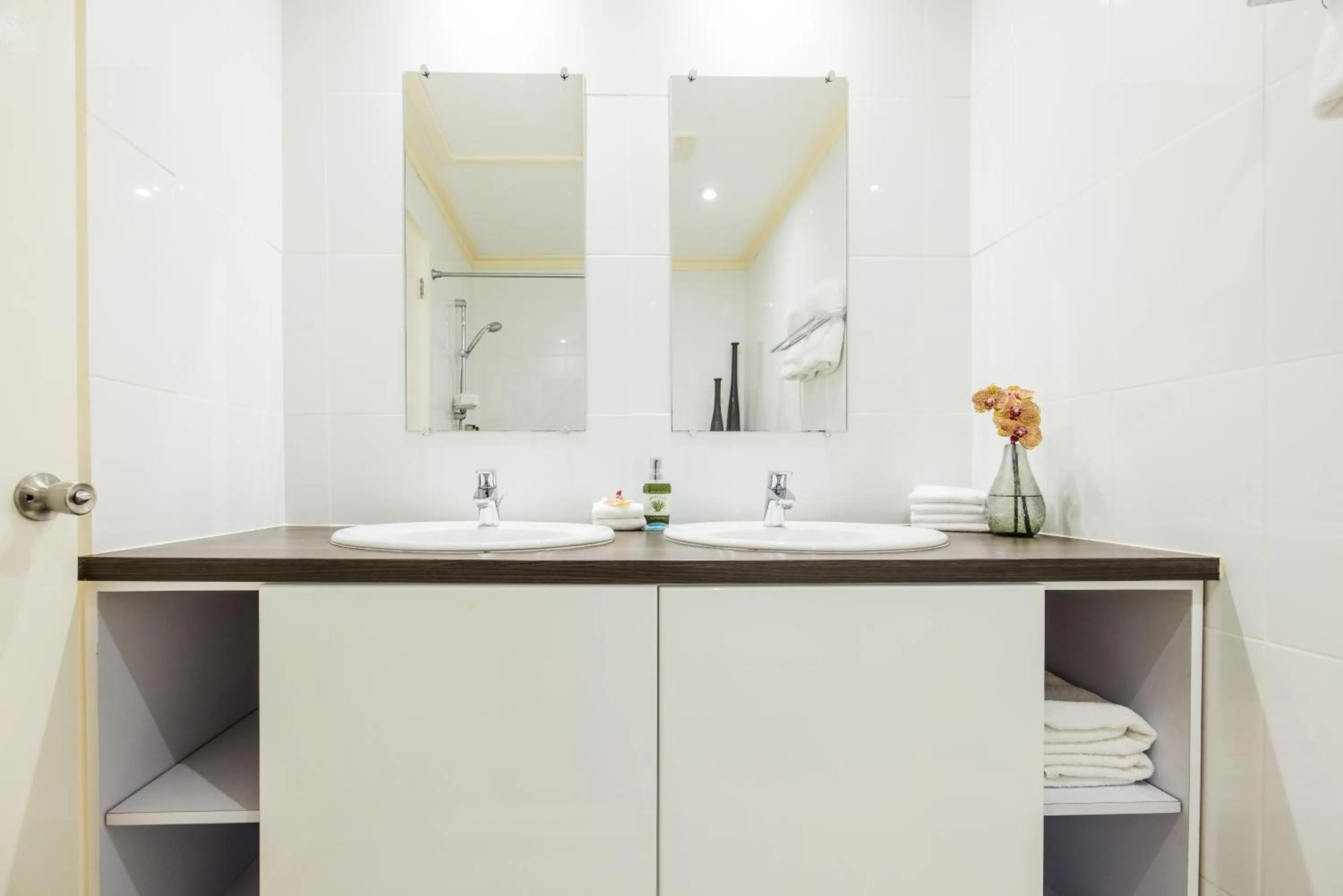 Bathroom in Paradera Park Aruba