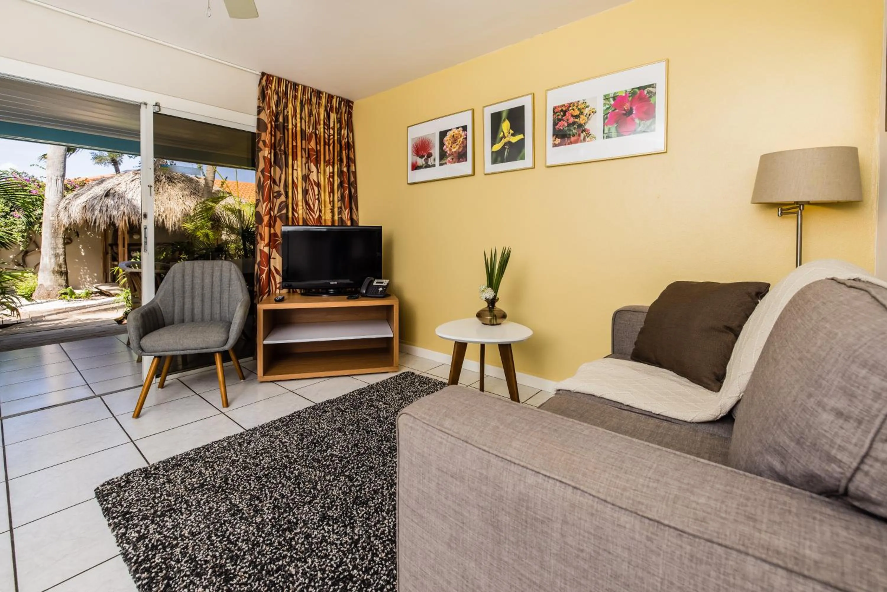 Living room in Paradera Park Aruba