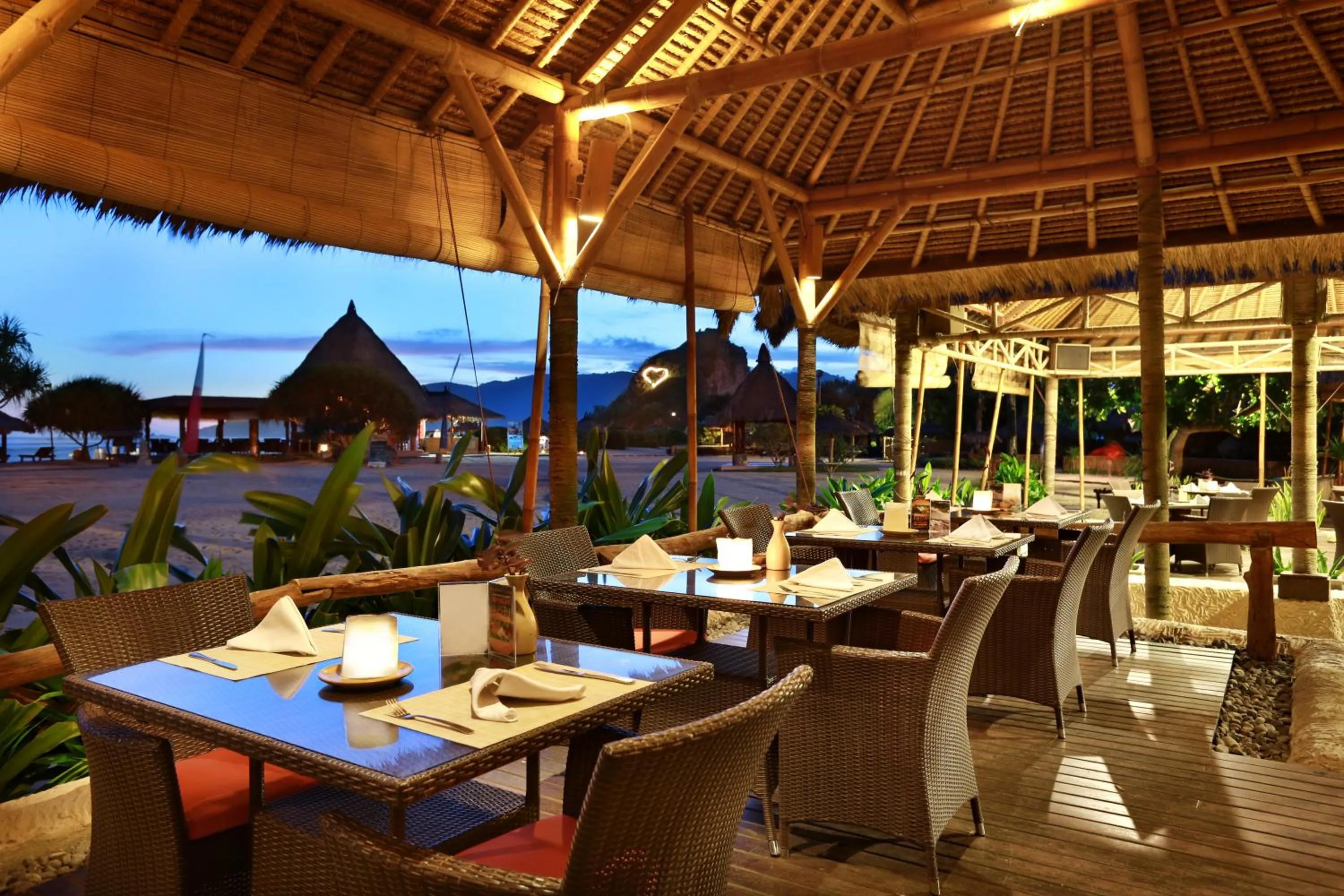 Restaurant/places to eat in Novotel Lombok Resort & Villas