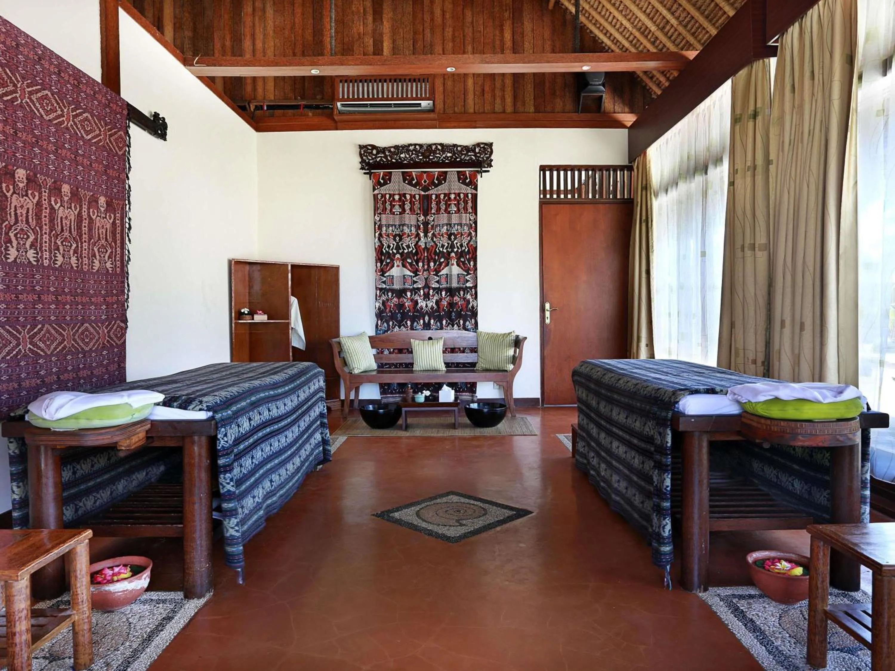 Spa and wellness centre/facilities, Bed in Novotel Lombok Resort & Villas