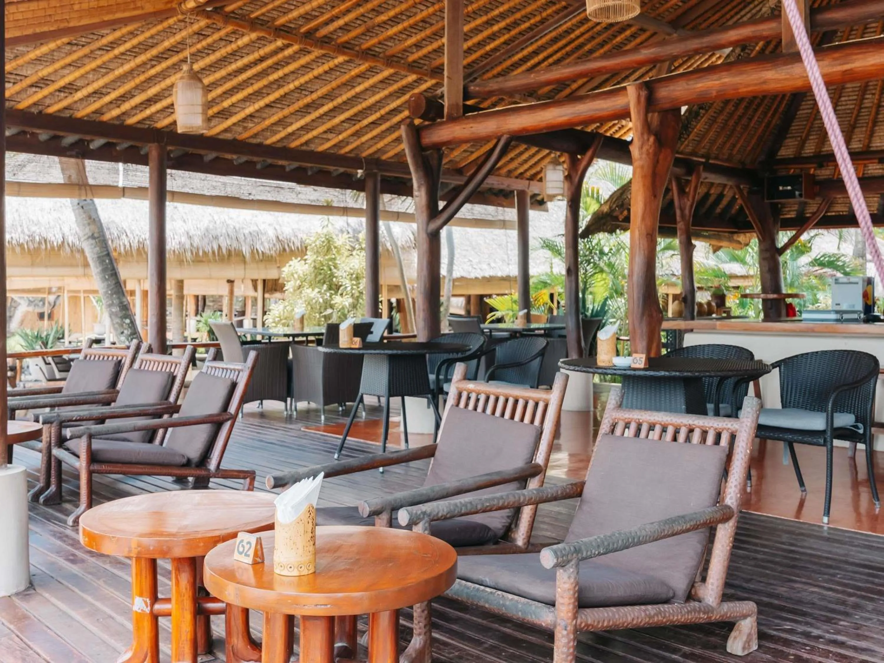 Lounge or bar in Novotel Lombok Resort & Villas