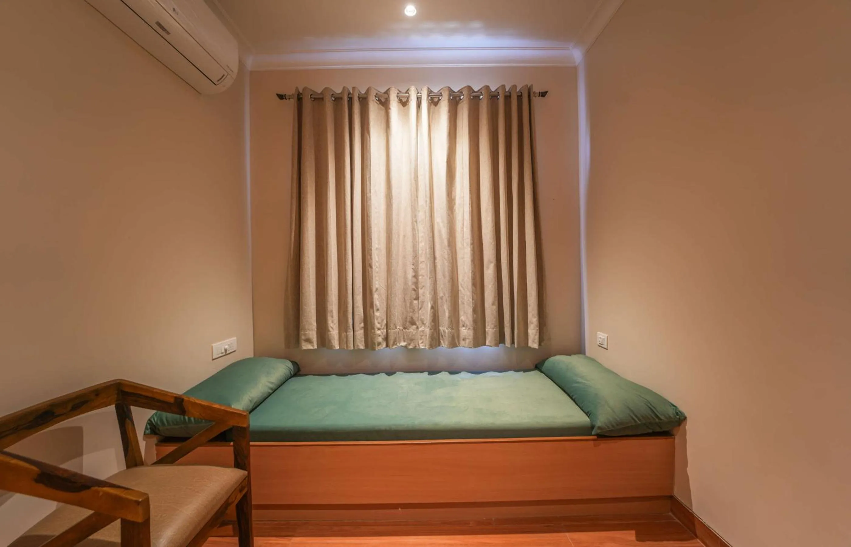 Bed in R41-A Boutique Hotel In Jaipur Vaishali Nagar
