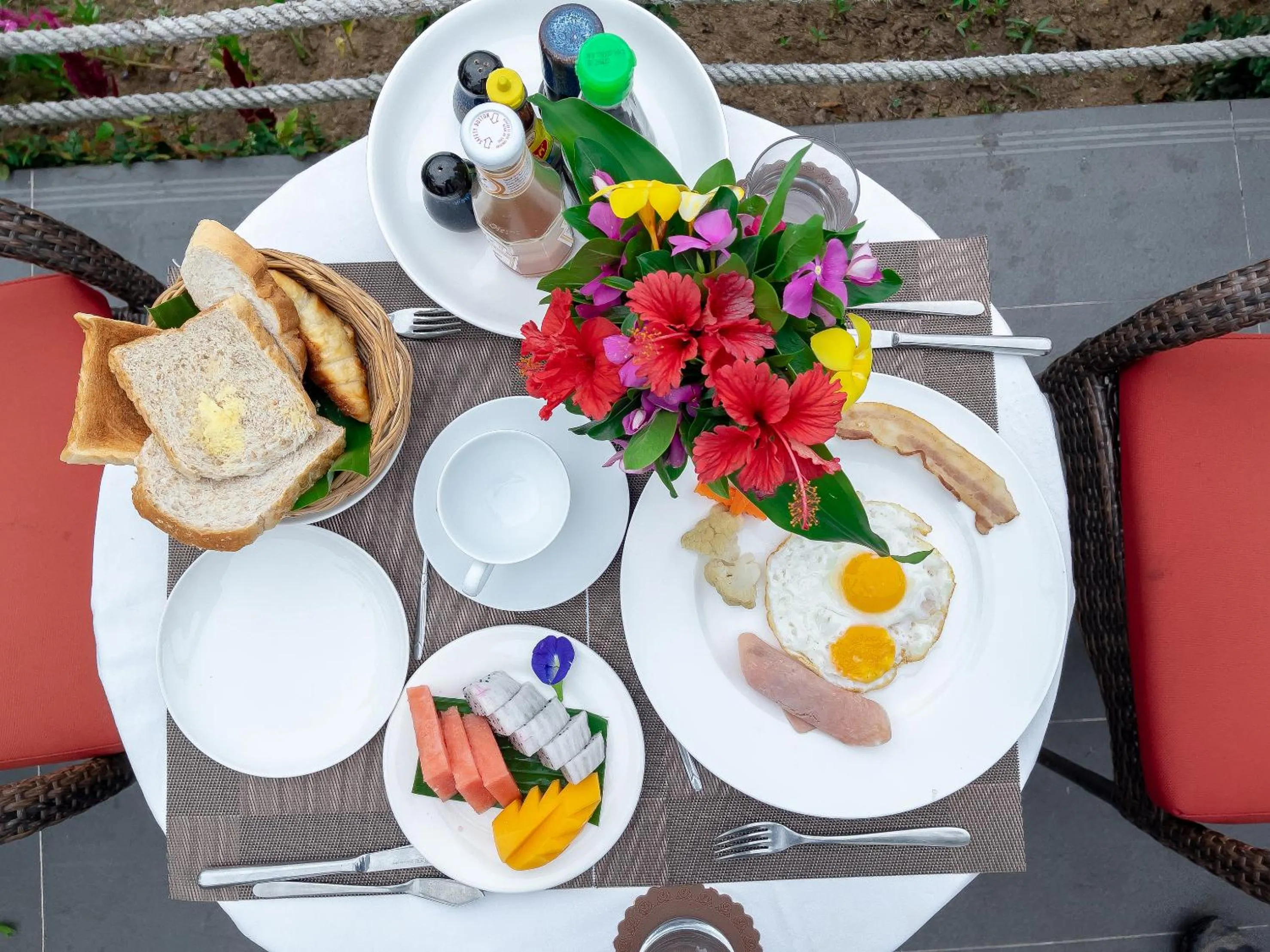 Food and drinks in Le Grand Pakbeng