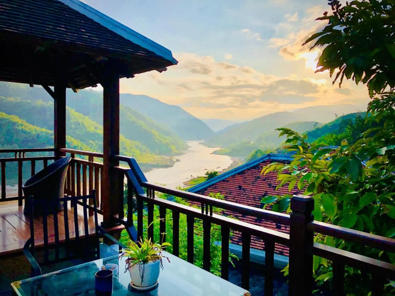 Balcony/Terrace in Le Grand Pakbeng