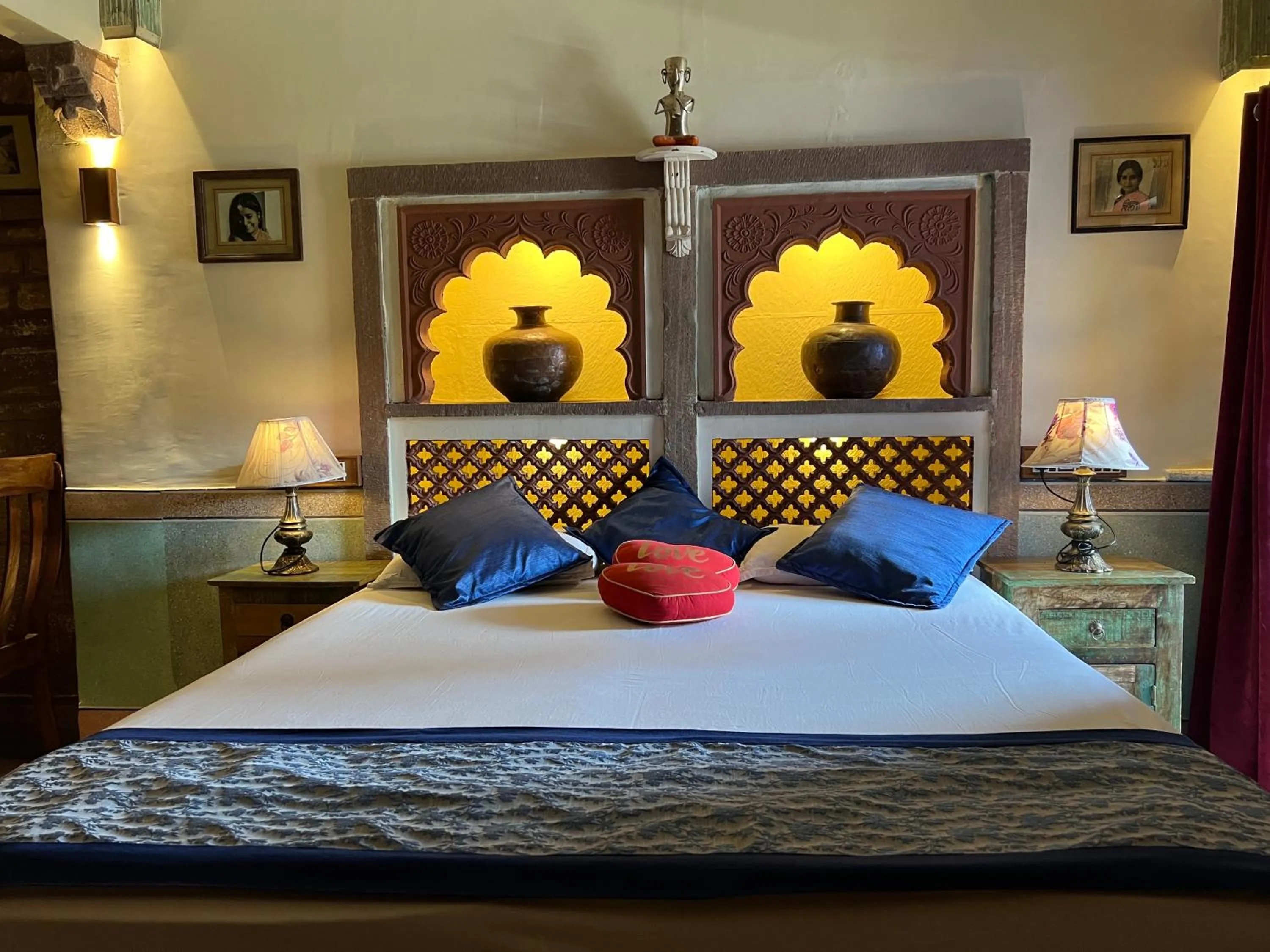 Bed in Raj Mandir Boutique Home Stay
