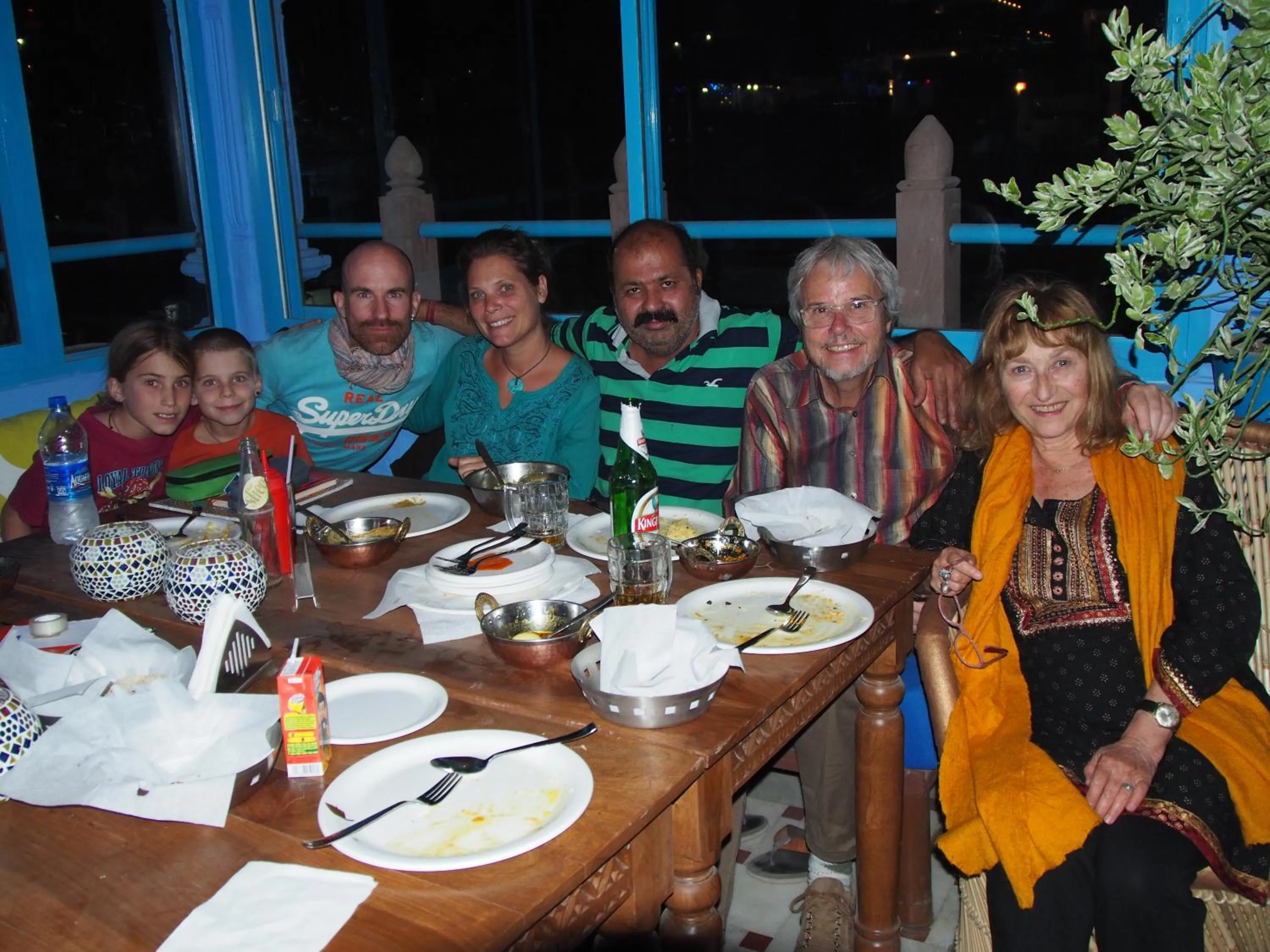 Restaurant/places to eat in Raj Mandir Boutique Home Stay