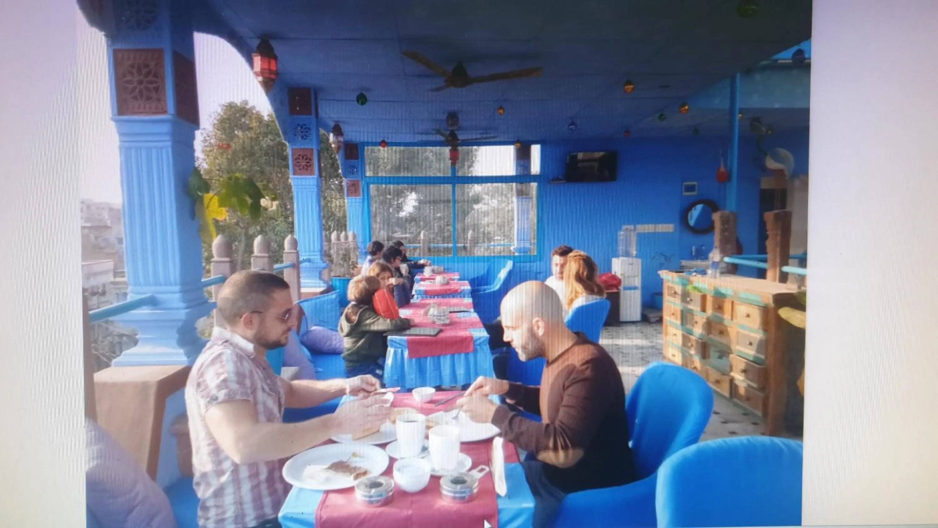 Restaurant/places to eat in Raj Mandir Boutique Home Stay