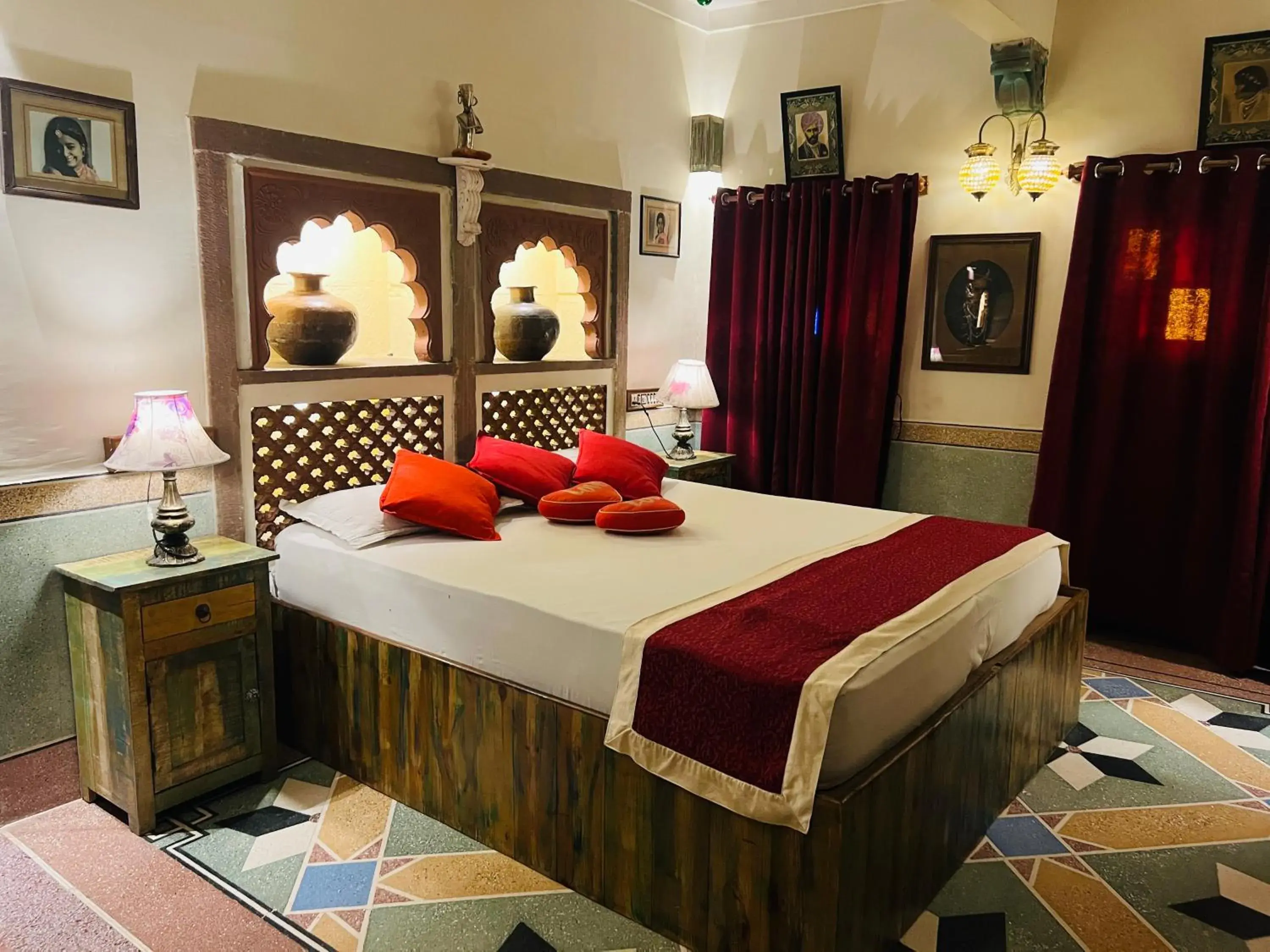 Family Suite with Balcony & Fort View in Raj Mandir Boutique Home Stay Family Suite with Balcony & Fort View in Raj Mandir Boutique Home Stay