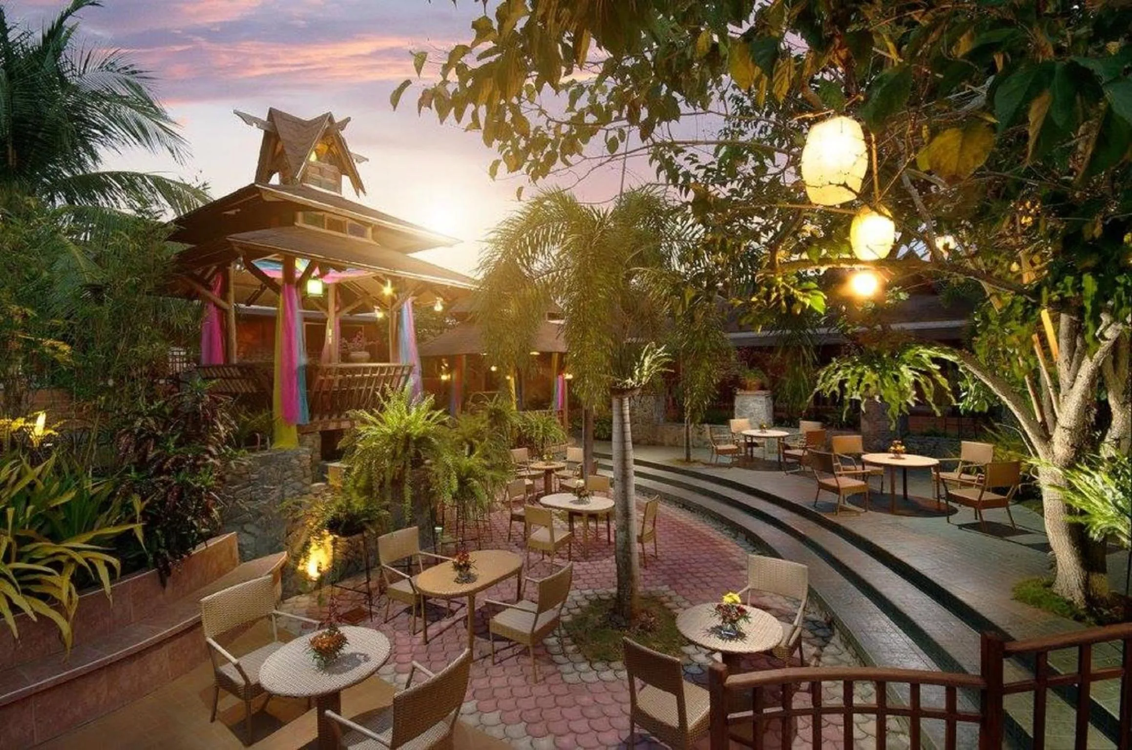 Garden in Flushing Meadows Resorts & Playground