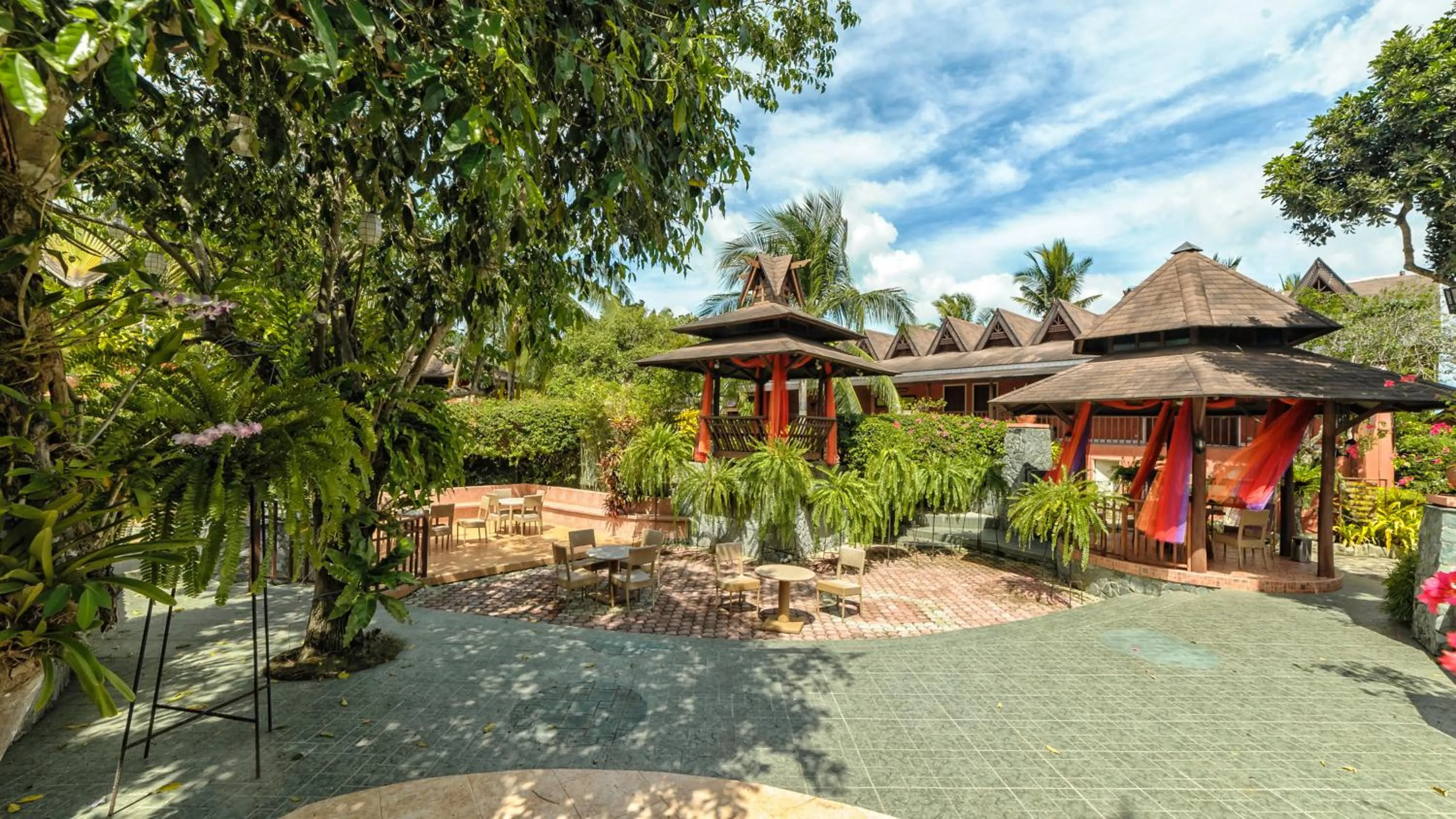 Garden in Flushing Meadows Resorts & Playground