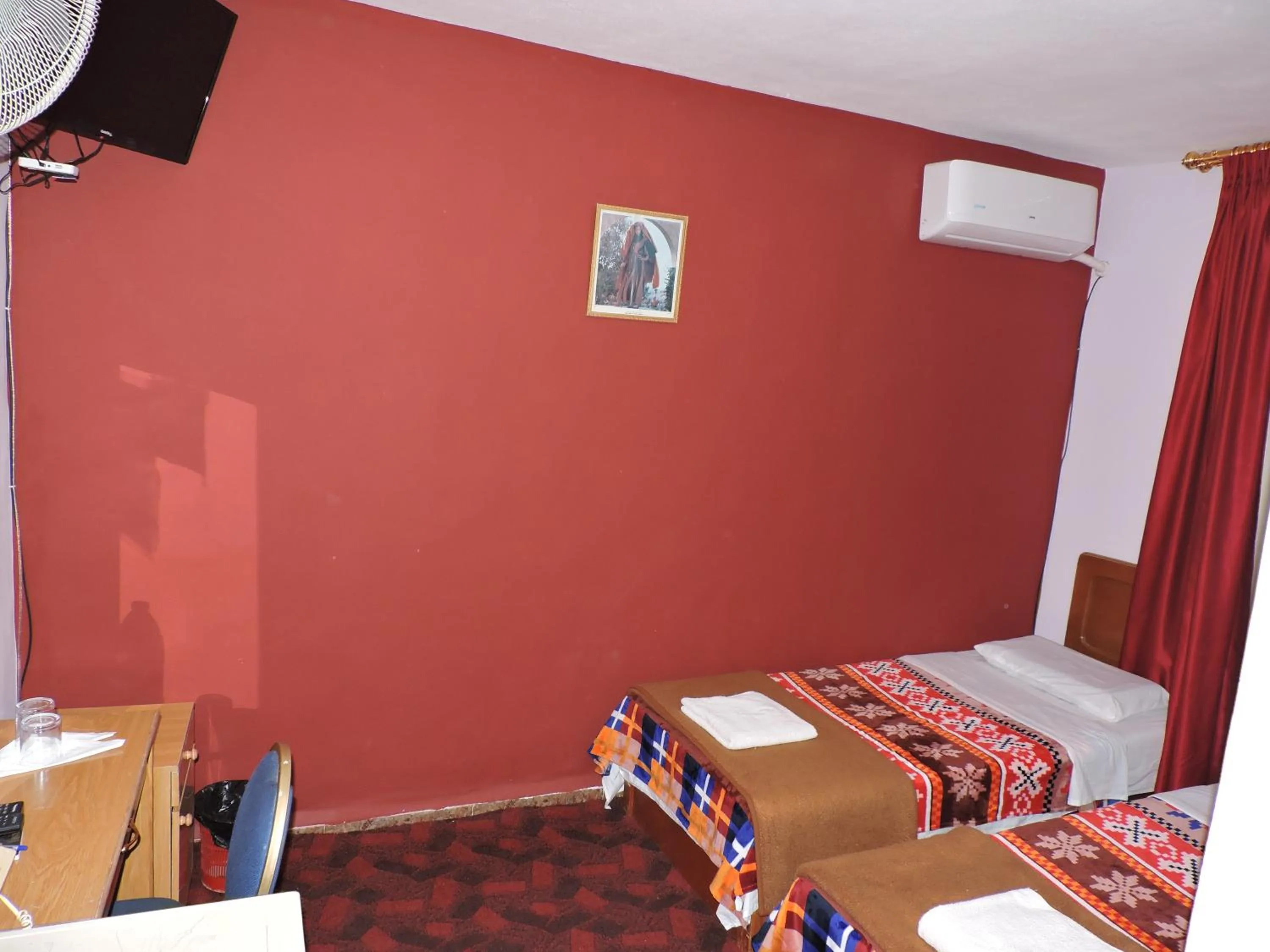 Bed in Valentine Inn