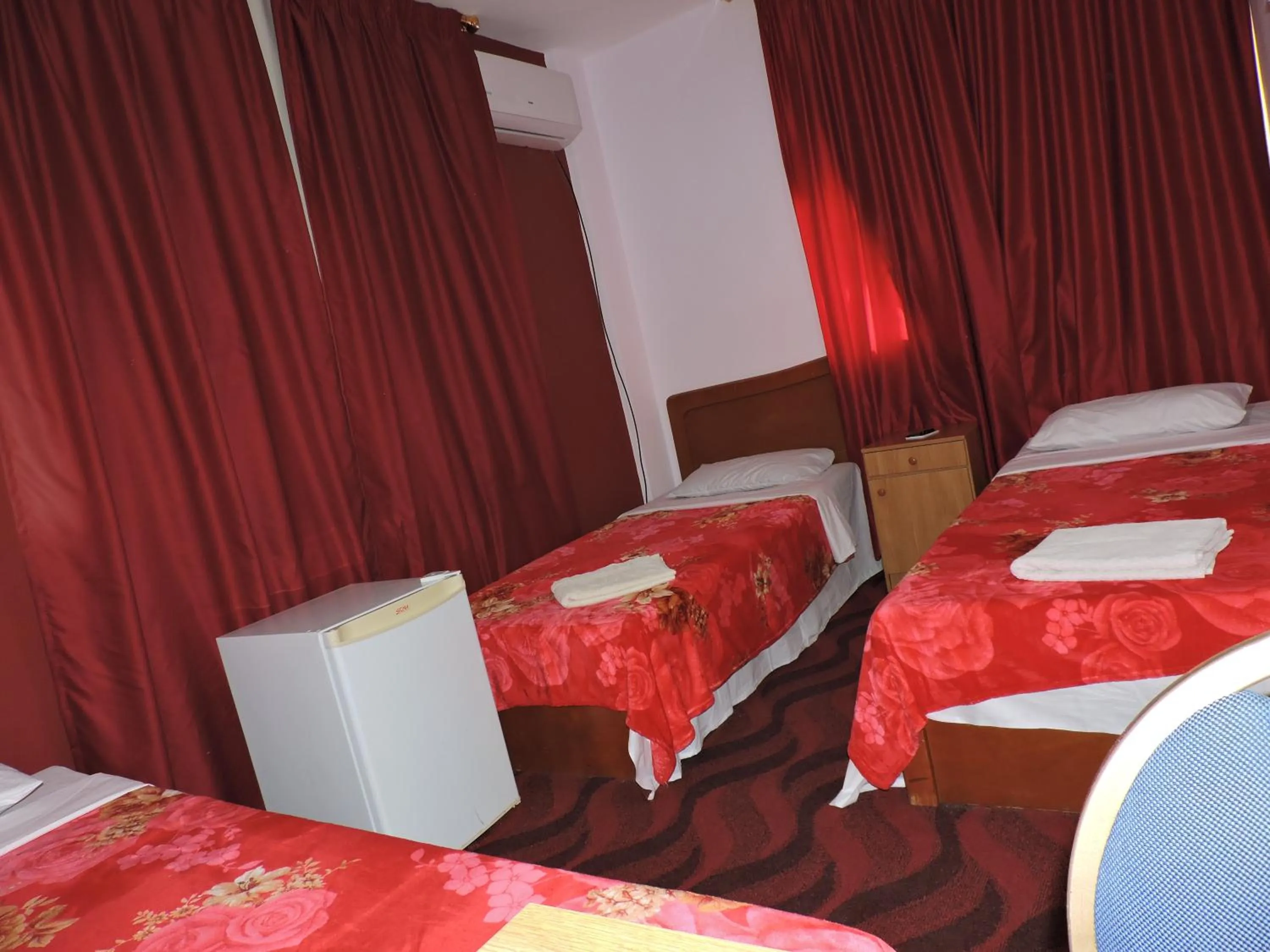 Bed in Valentine Inn