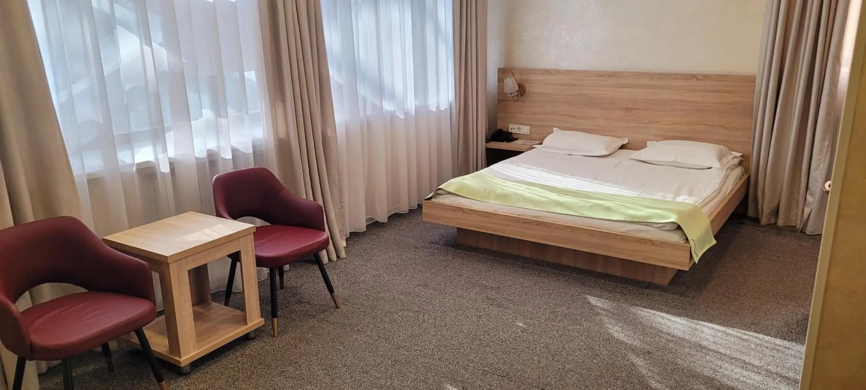 Comfort Double Room - single occupancy in Renion Hotel Comfort Double Room - single occupancy in Renion Hotel