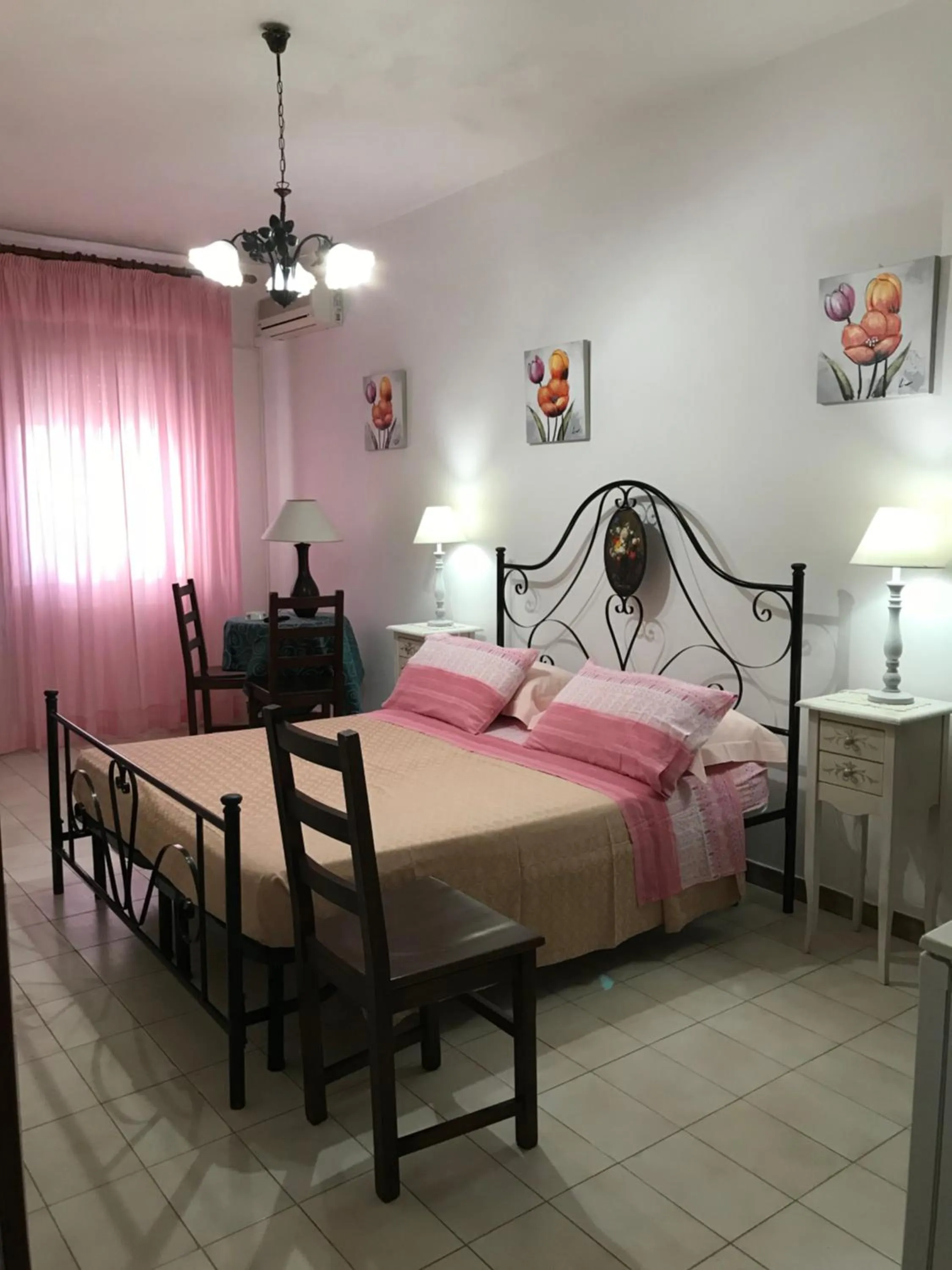 Bed in Albergo Europa