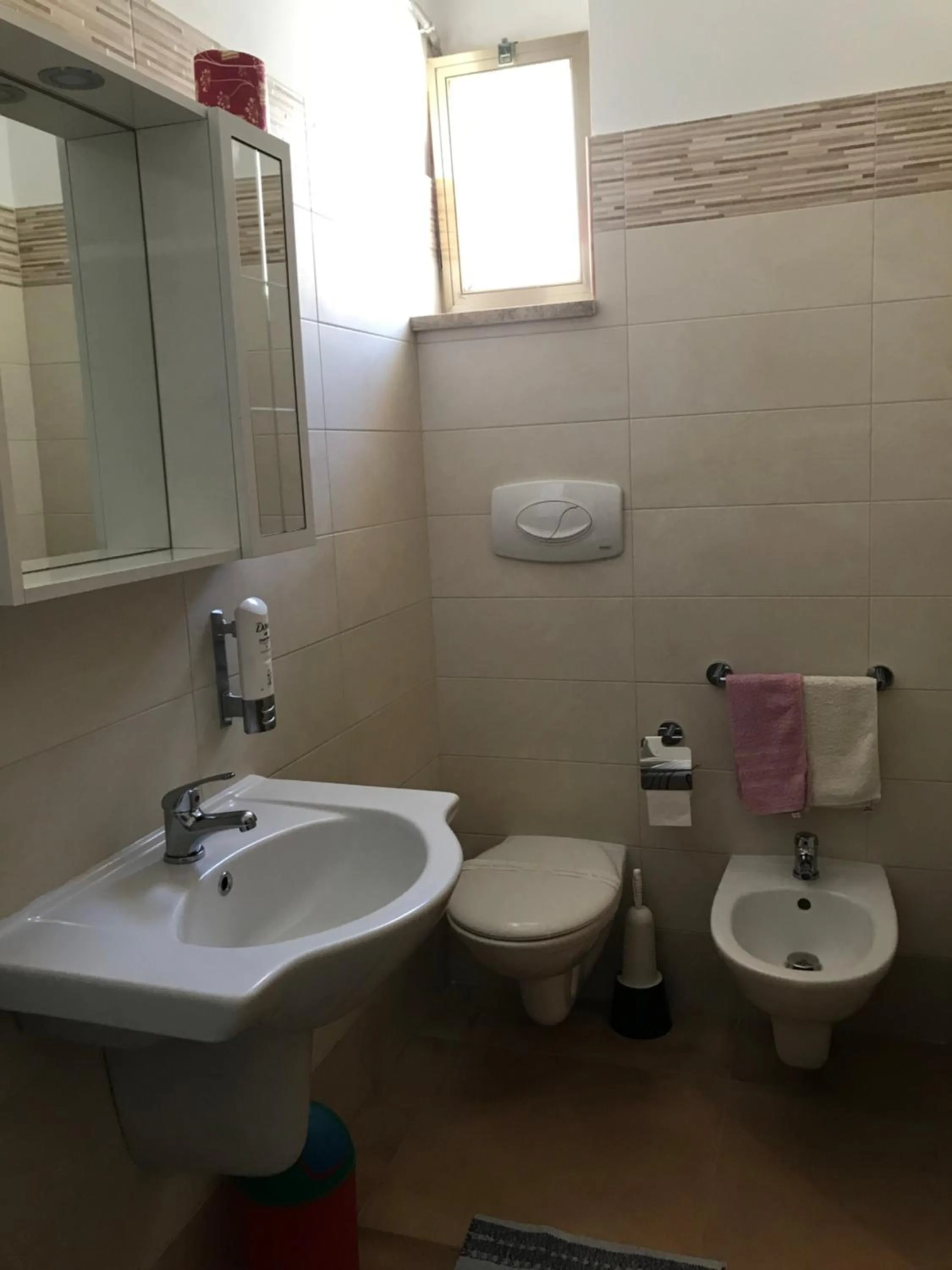 Bathroom in Albergo Europa