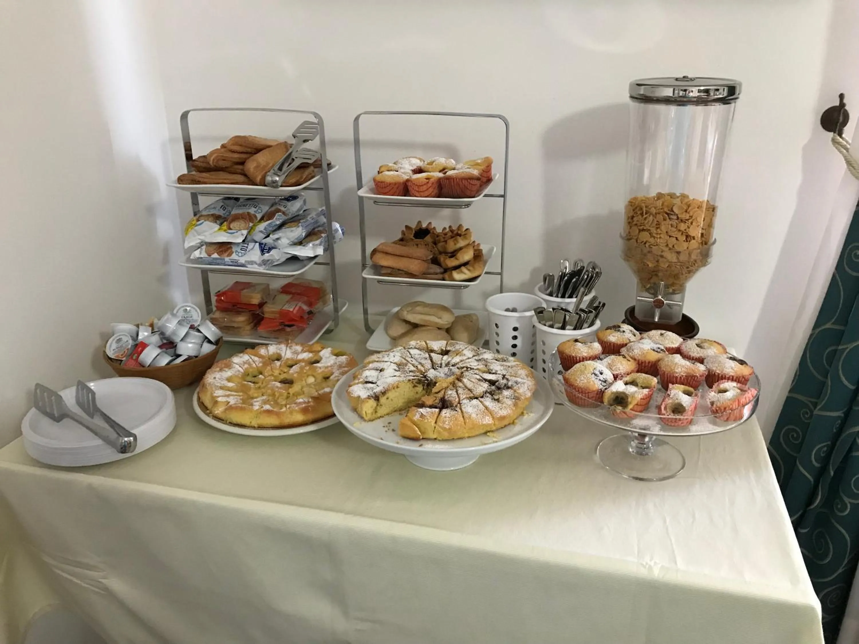 Breakfast in Albergo Europa