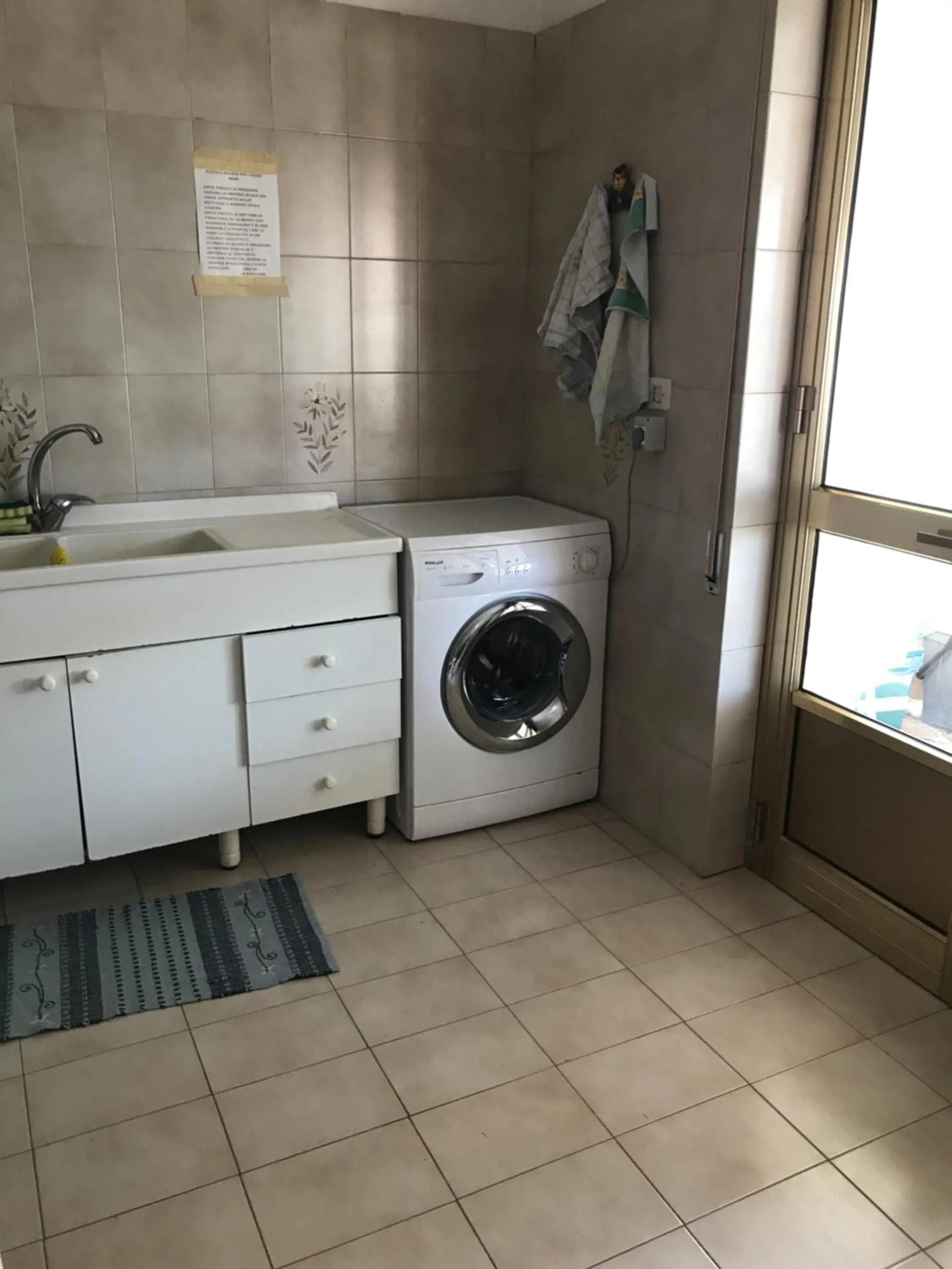 Kitchen or kitchenette in Albergo Europa