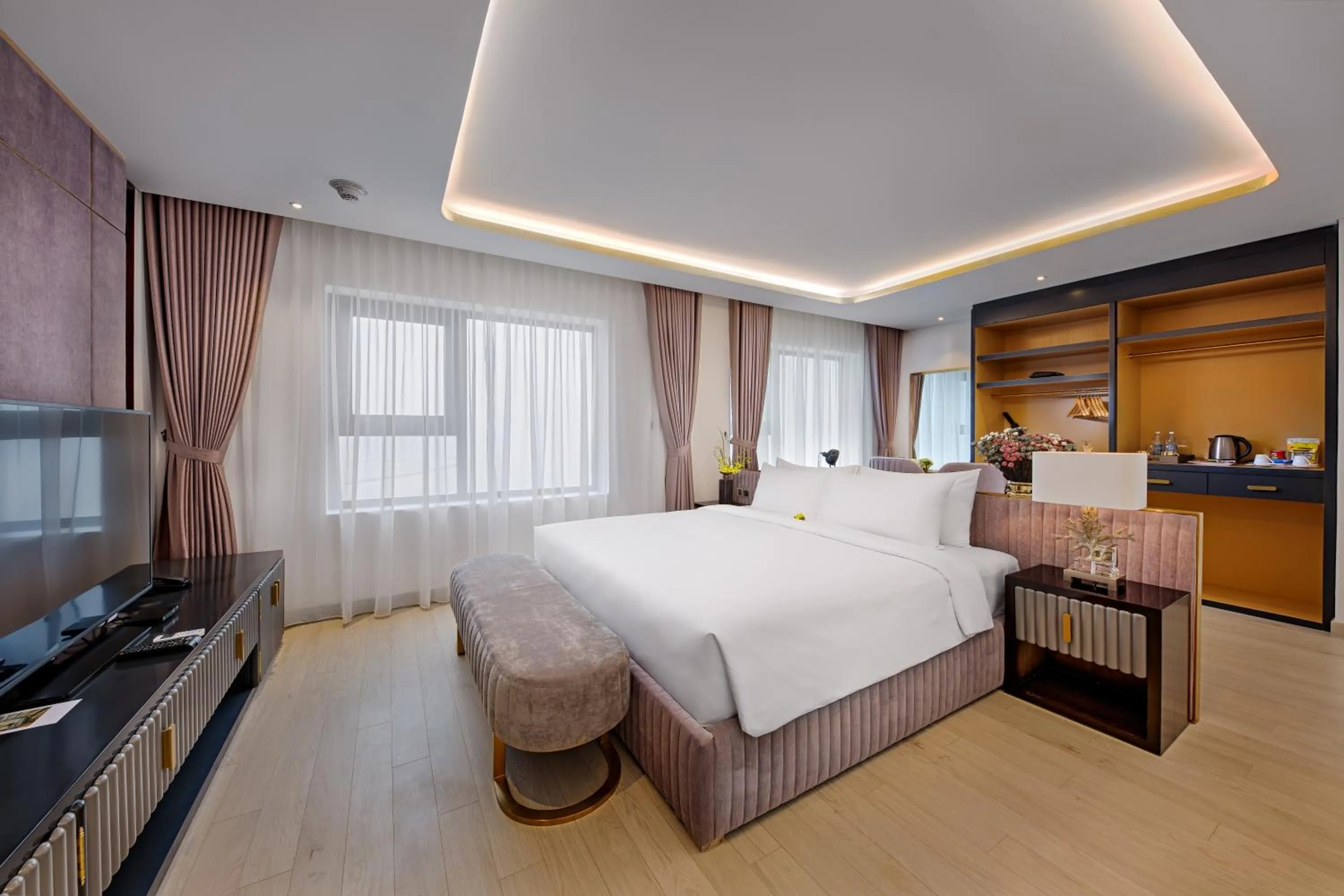 Bedroom, Bed in Wyndham Danang Golden Bay - Free Shuttle Bus to Beach